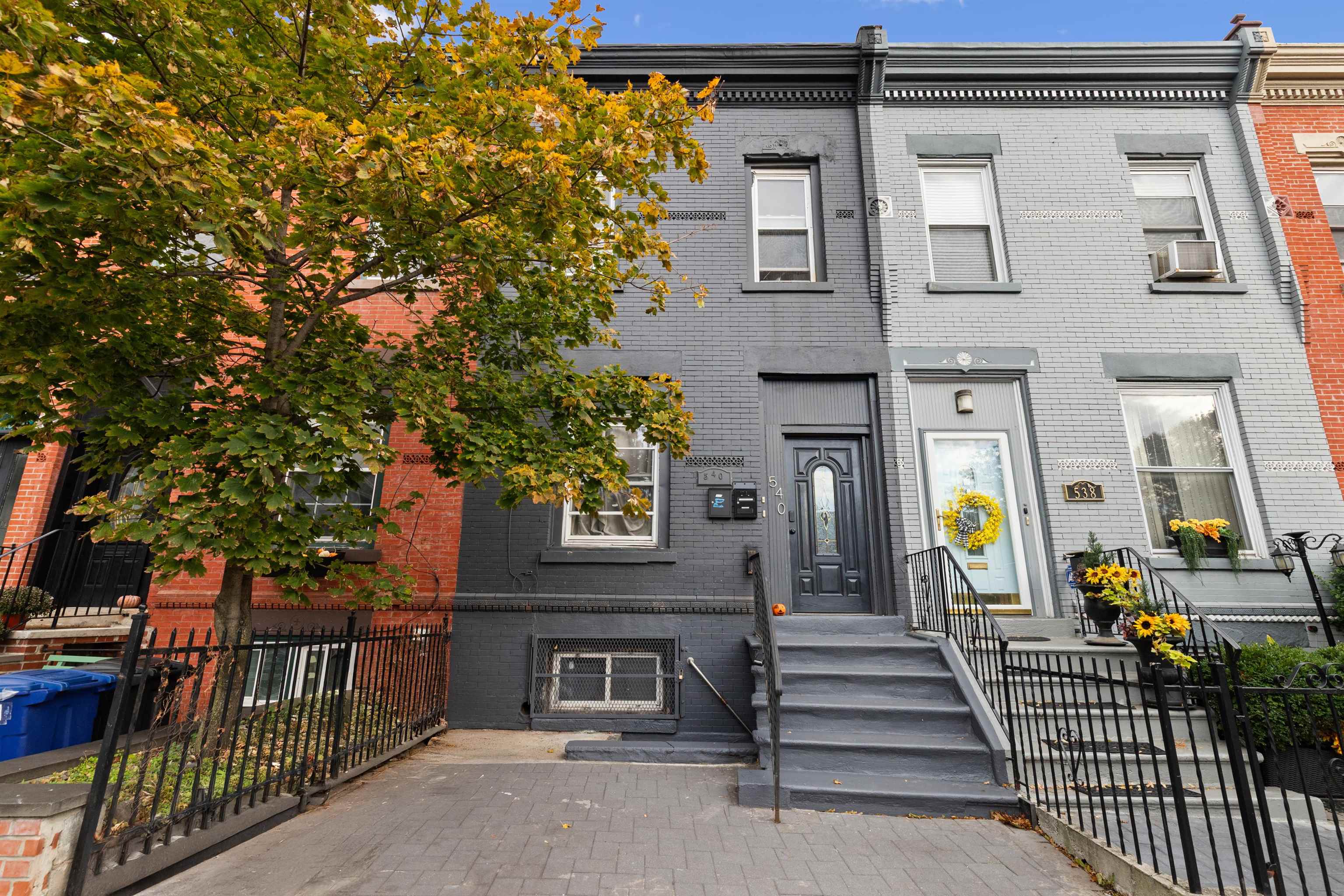 540 MARTIN LUTHER KING JR DR