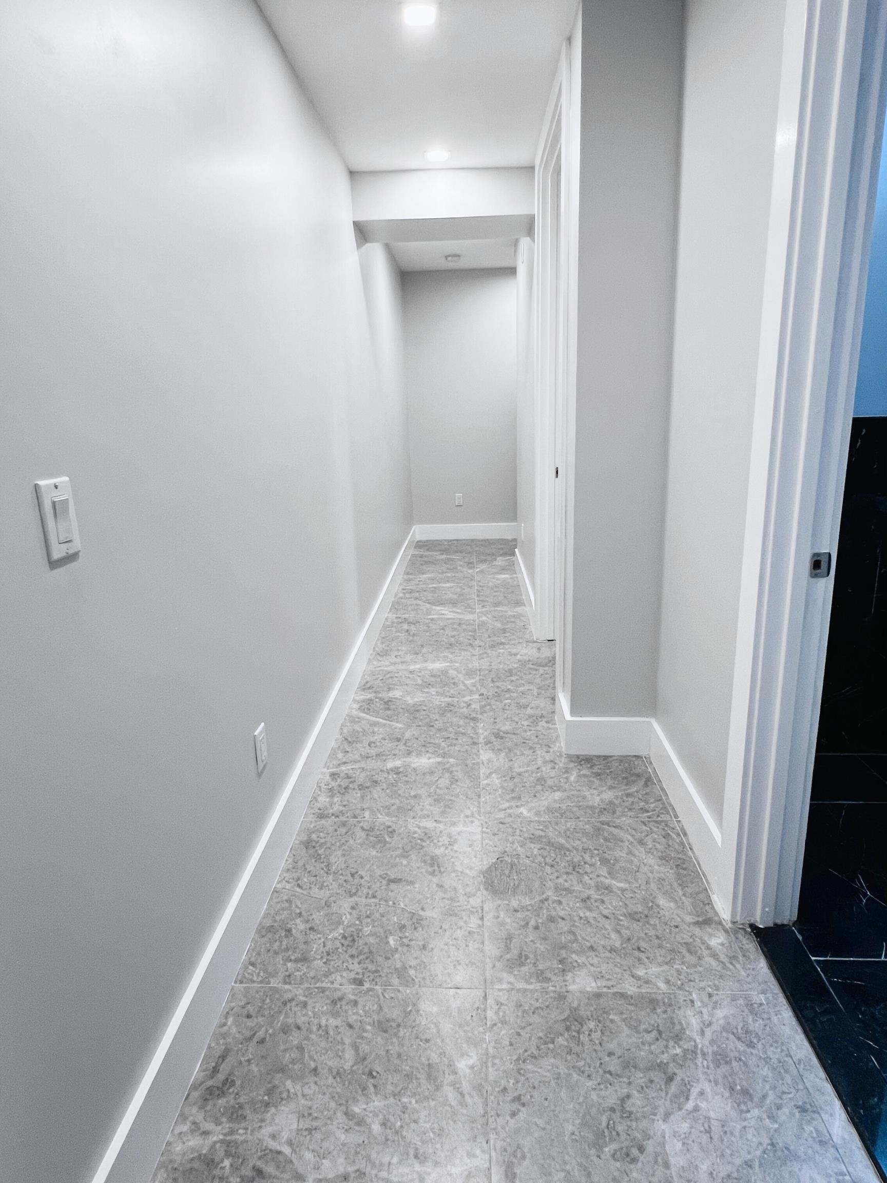 126 RANDOLPH AVE Unit: 1B