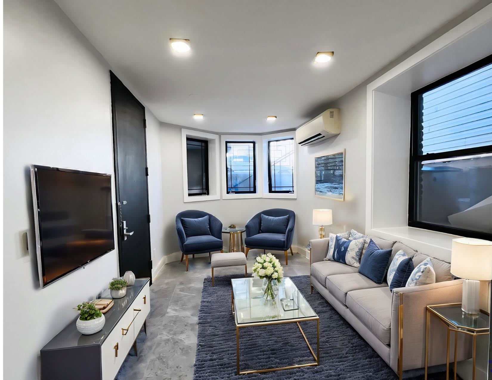 126 RANDOLPH AVE Unit: 1B