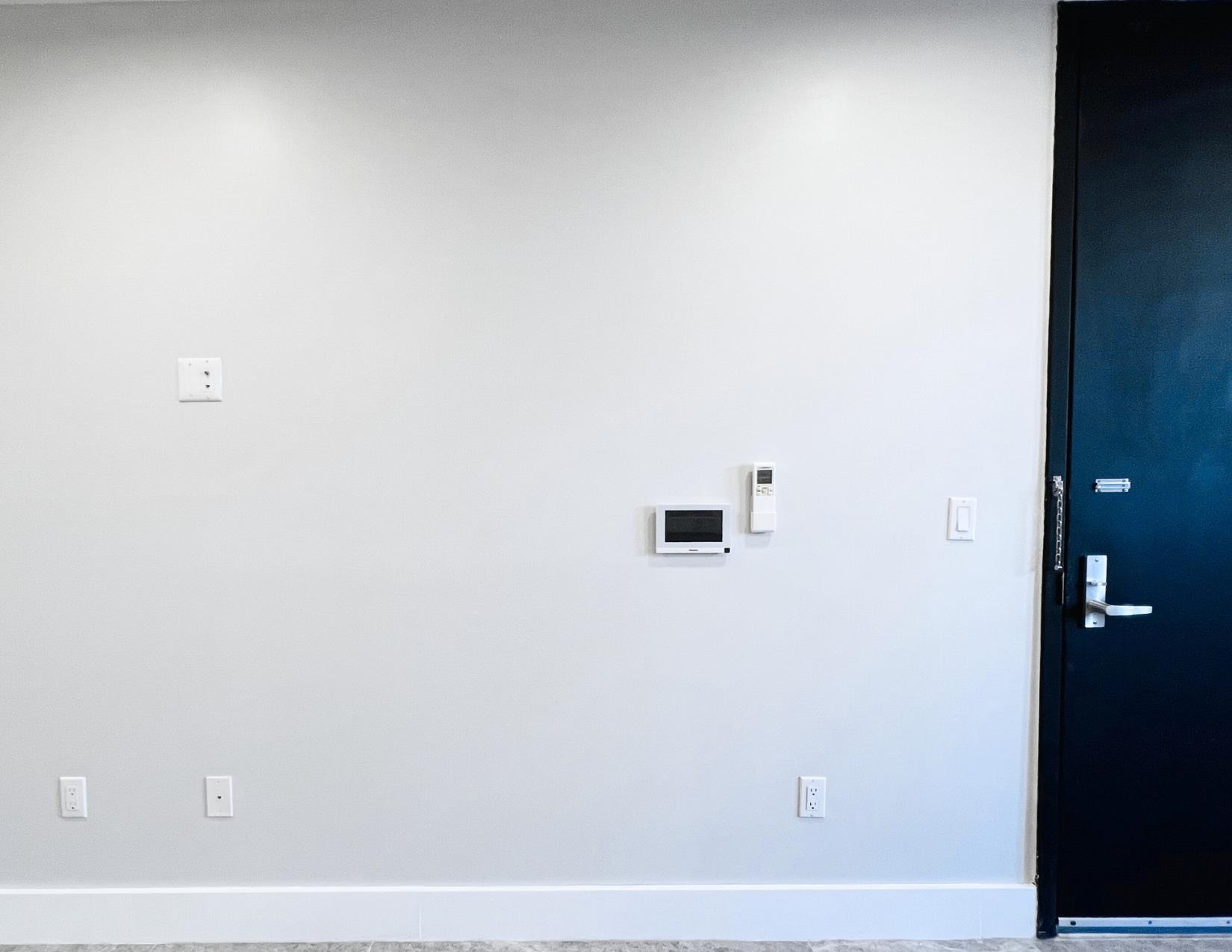 126 RANDOLPH AVE Unit: 1B