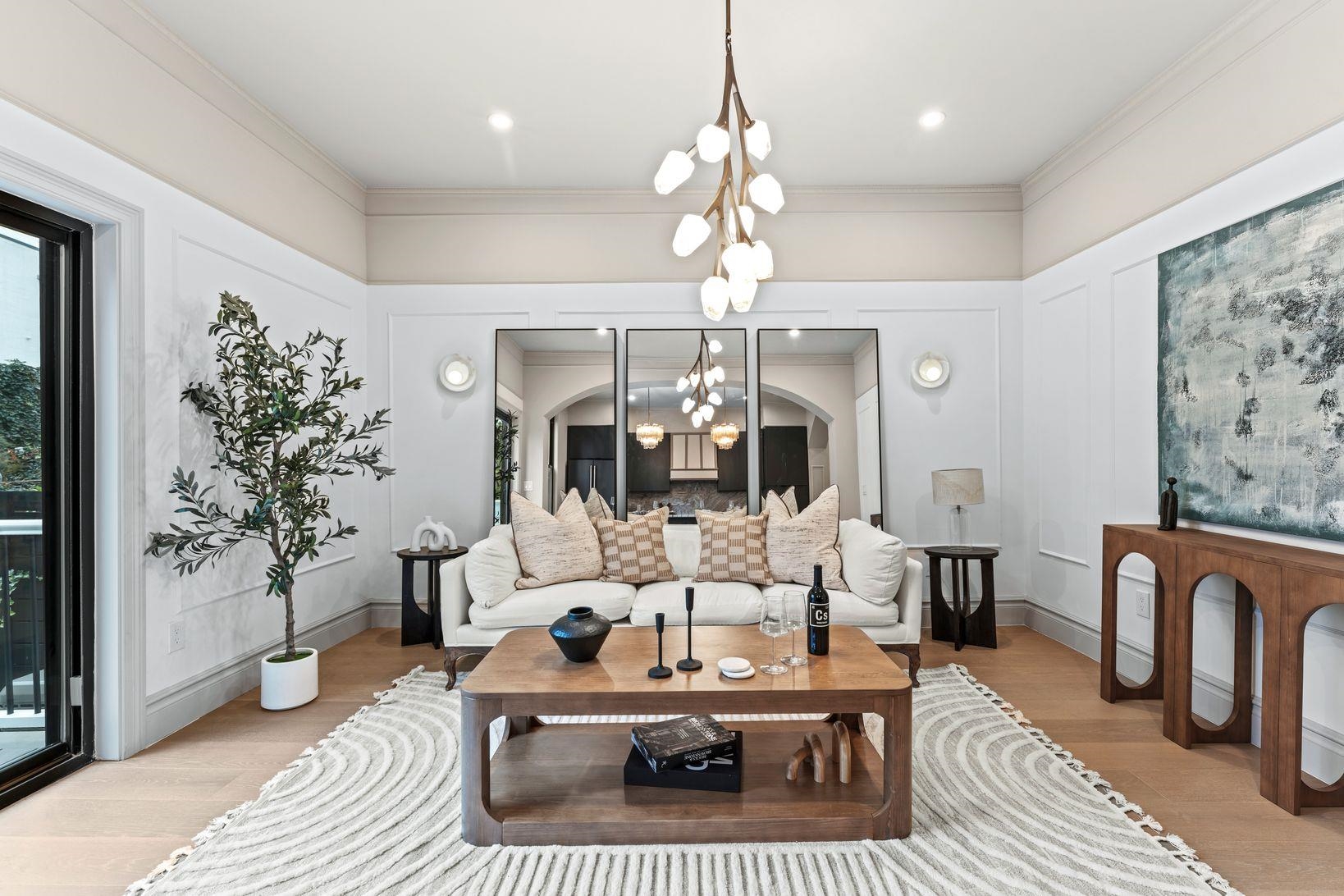 83 LIBERTY PL Unit: 1