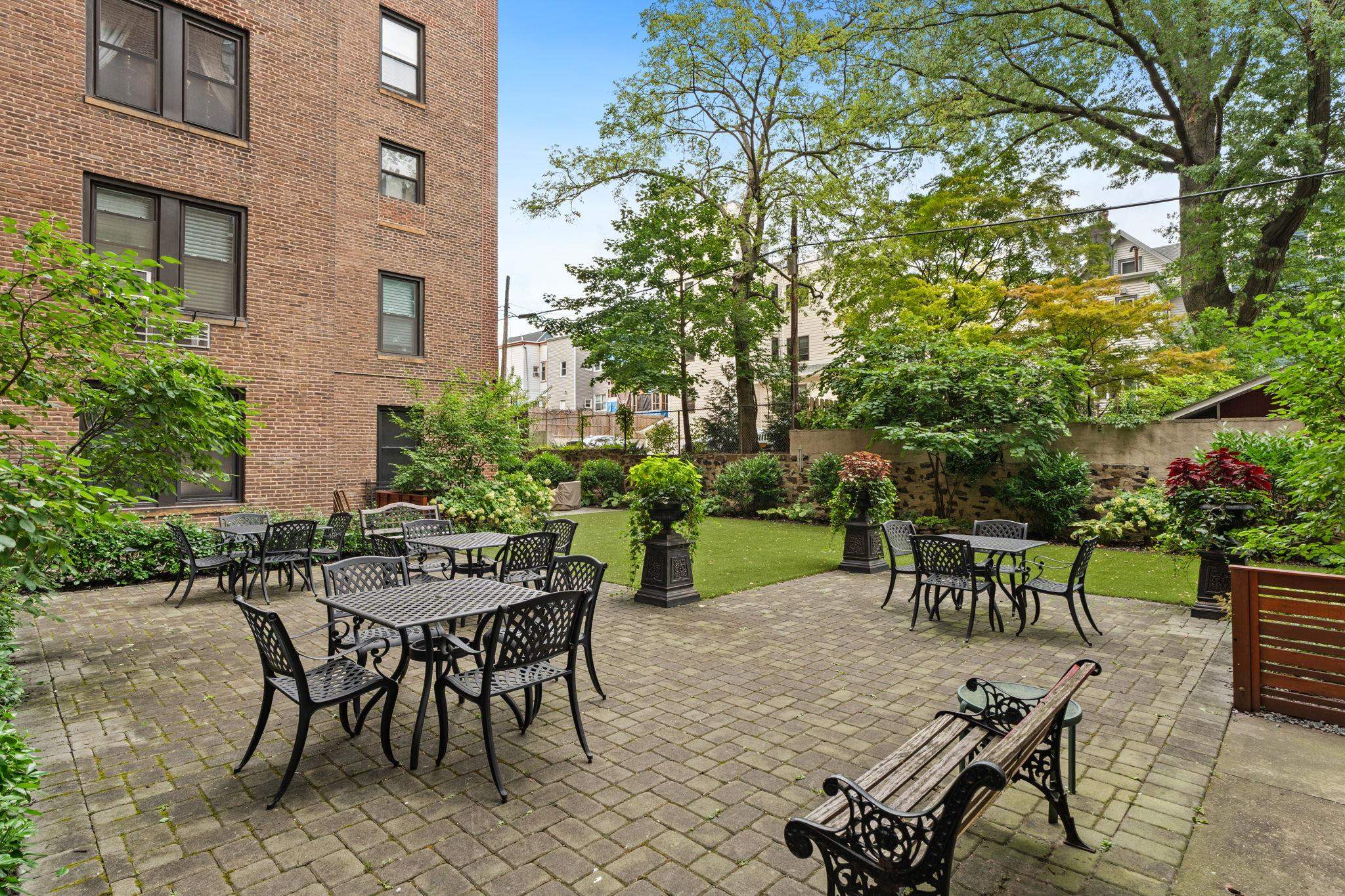 50 GLENWOOD AVE Unit: 309