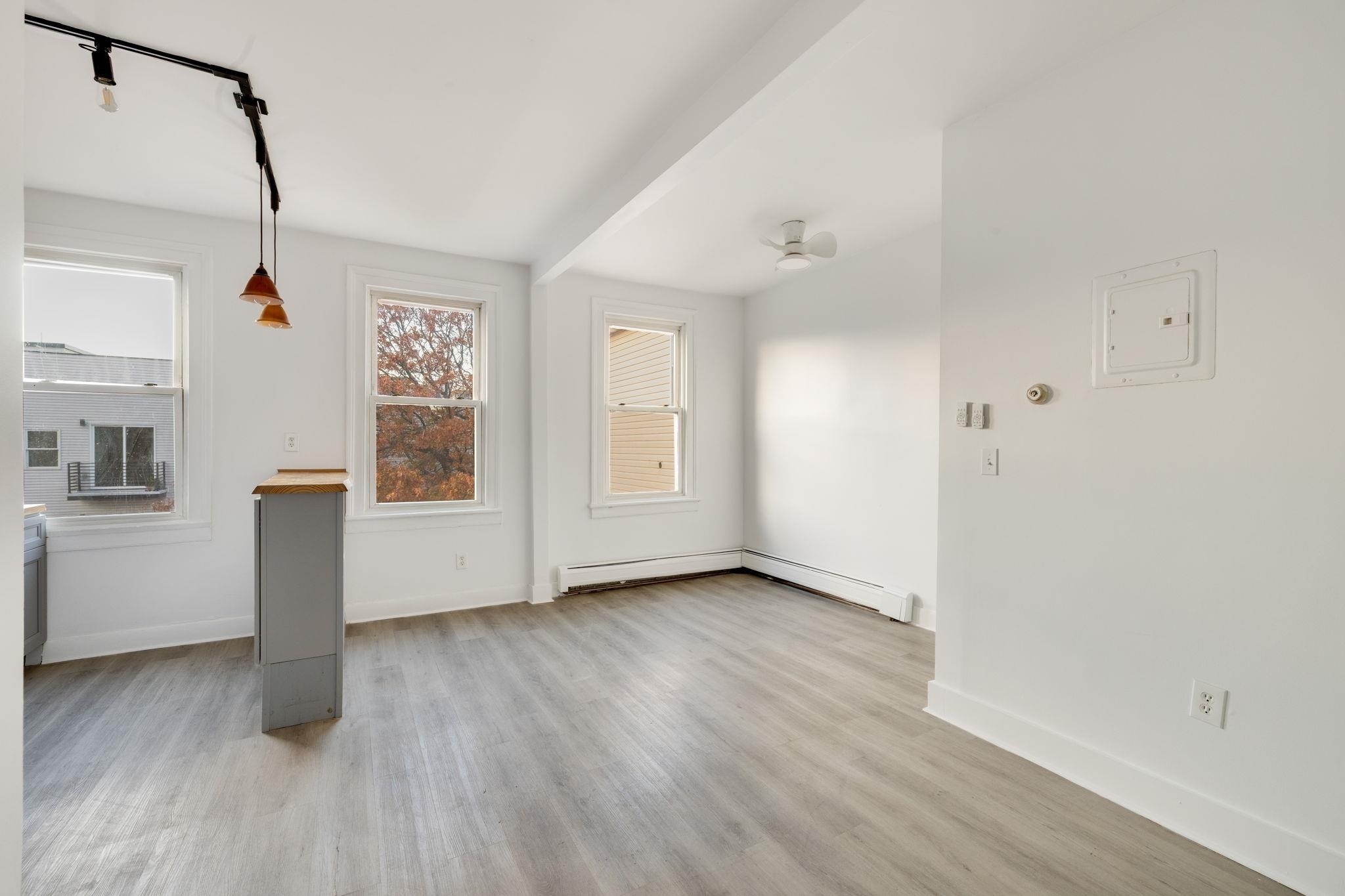 169 HALLADAY ST Unit: 2