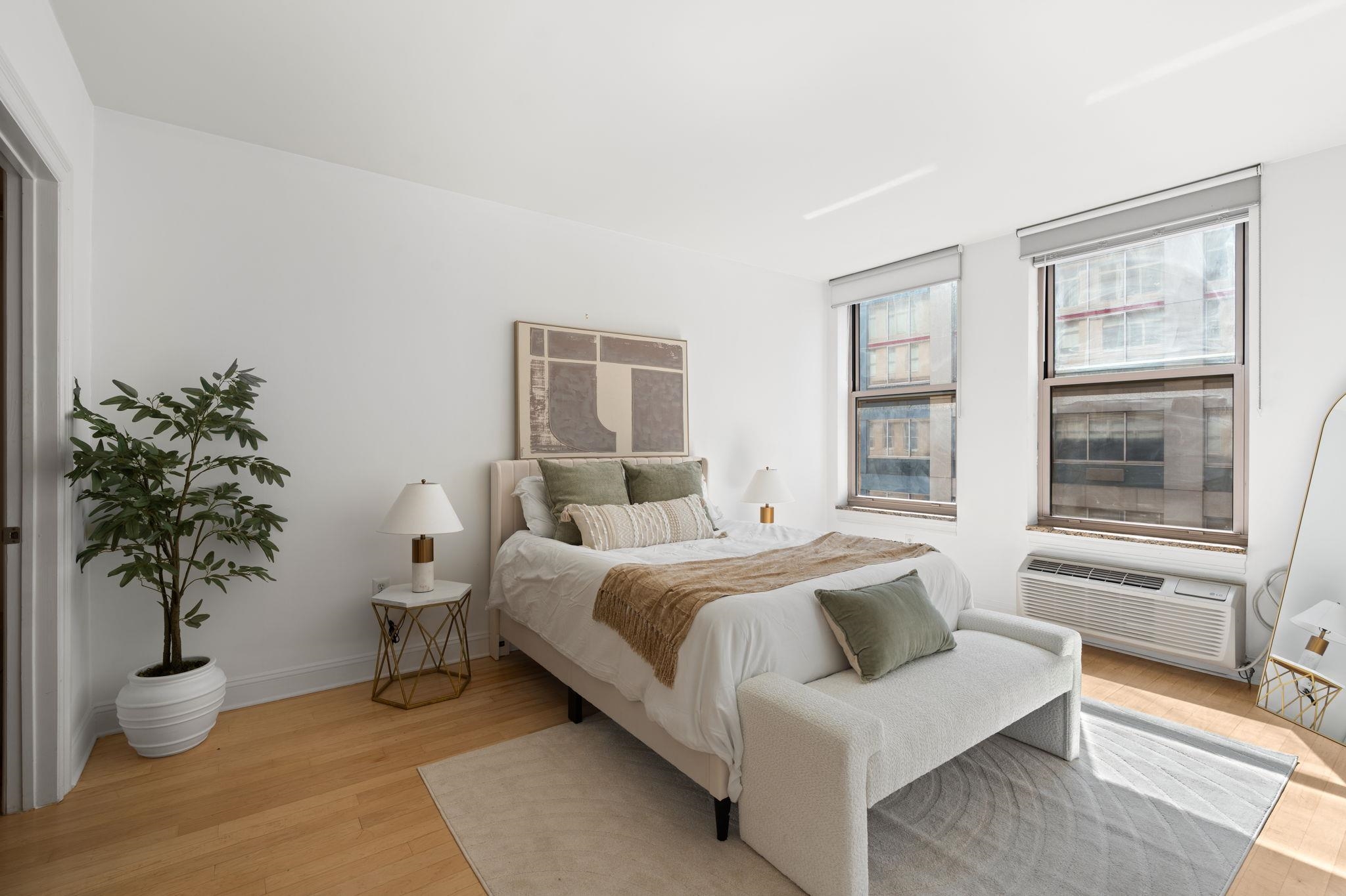 10 REGENT ST Unit: 501