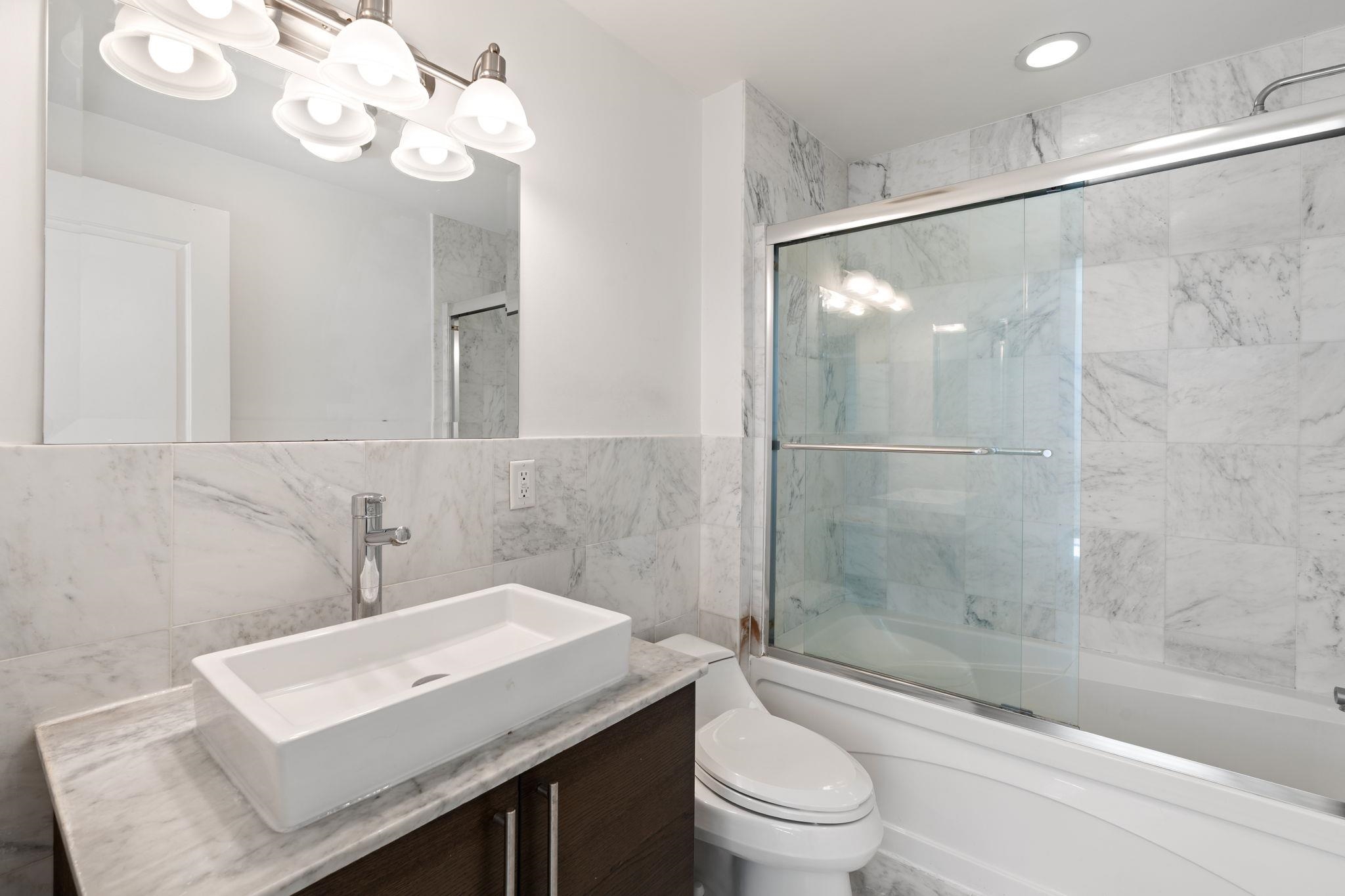 10 REGENT ST Unit: 501