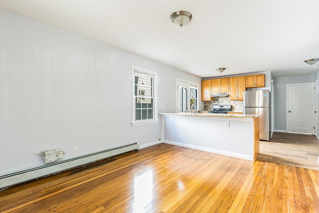12 KELLY PARKWAY