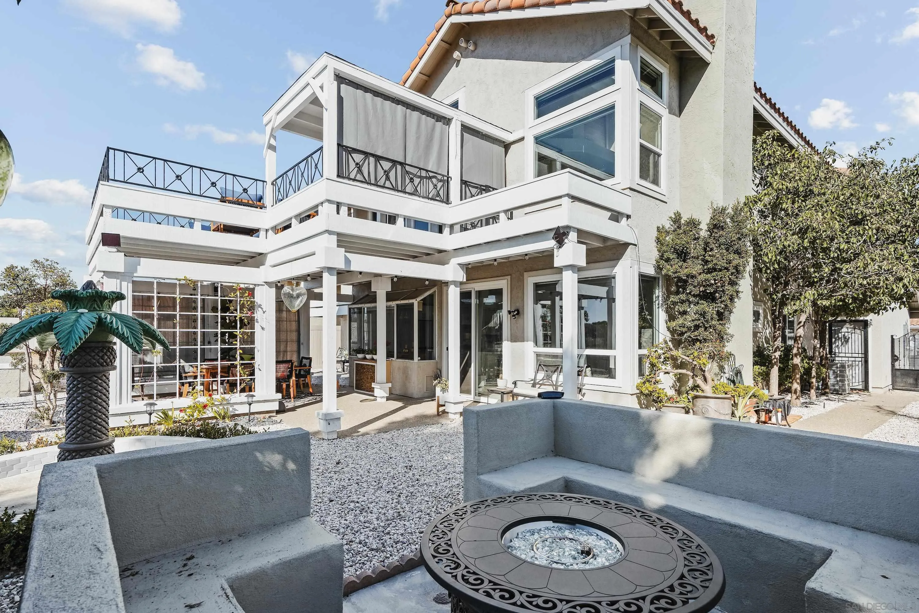 1068 Pacific Hill St.