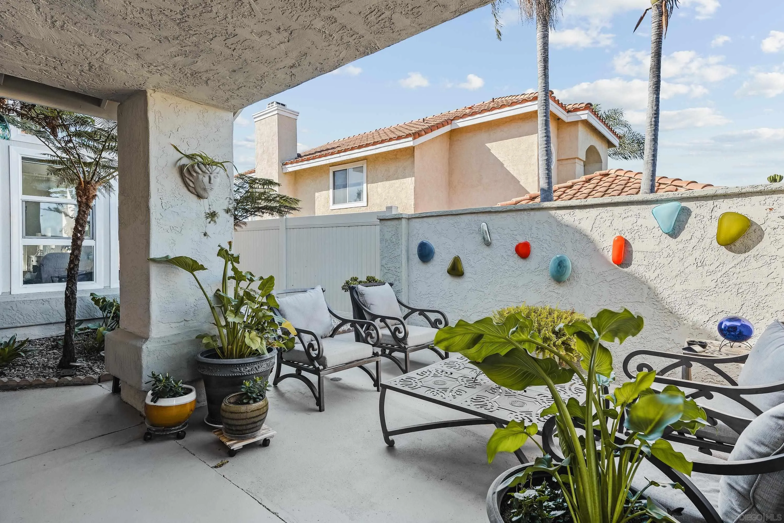 1068 Pacific Hill St.