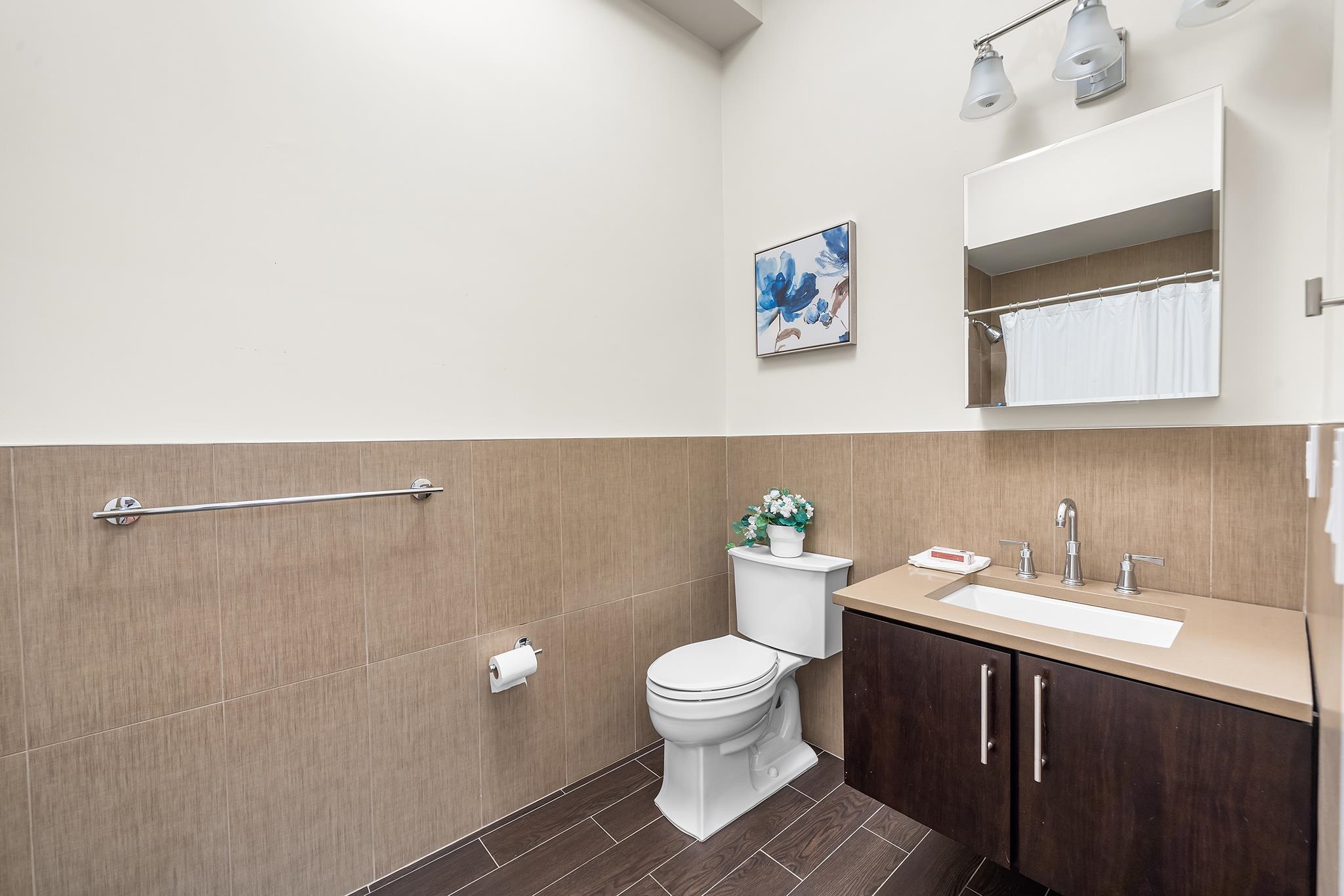 78 WAYNE ST Unit: 303