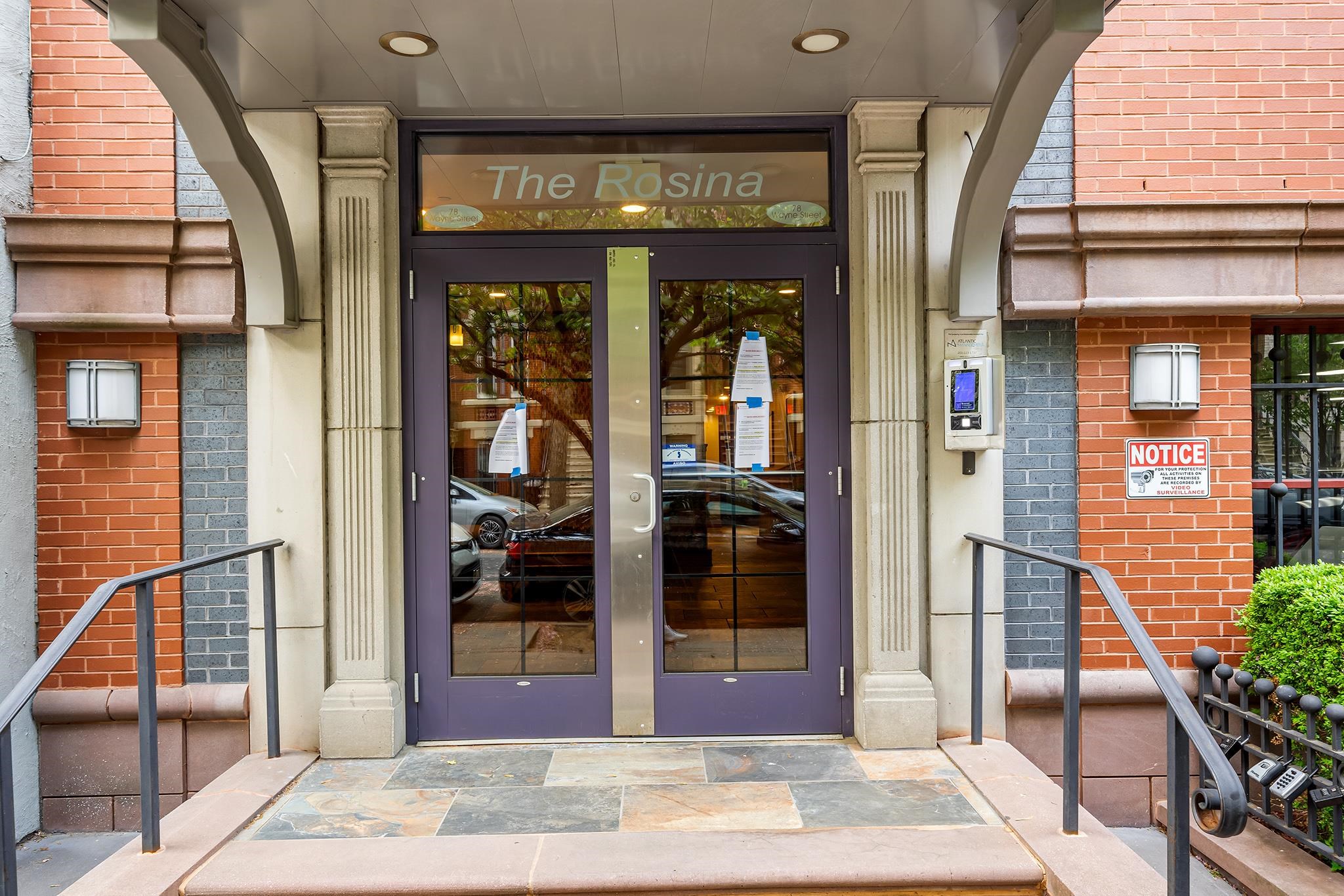 78 WAYNE ST Unit: 303