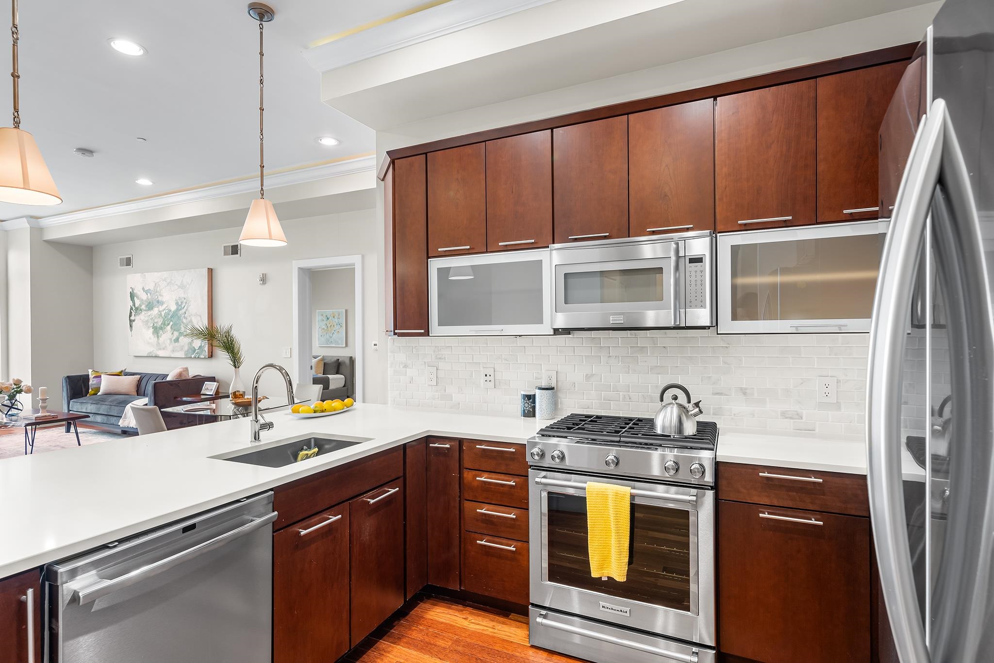 78 WAYNE ST Unit: 303