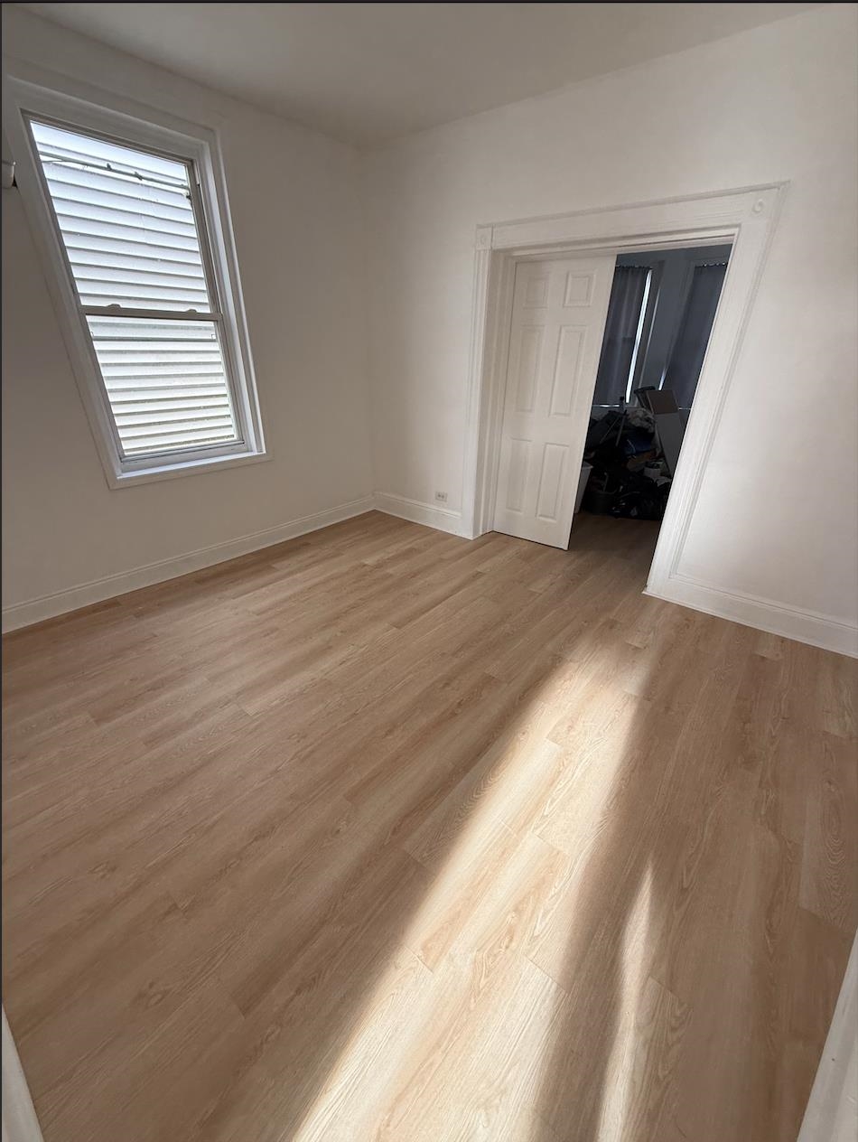 1137 50TH ST Unit: 2