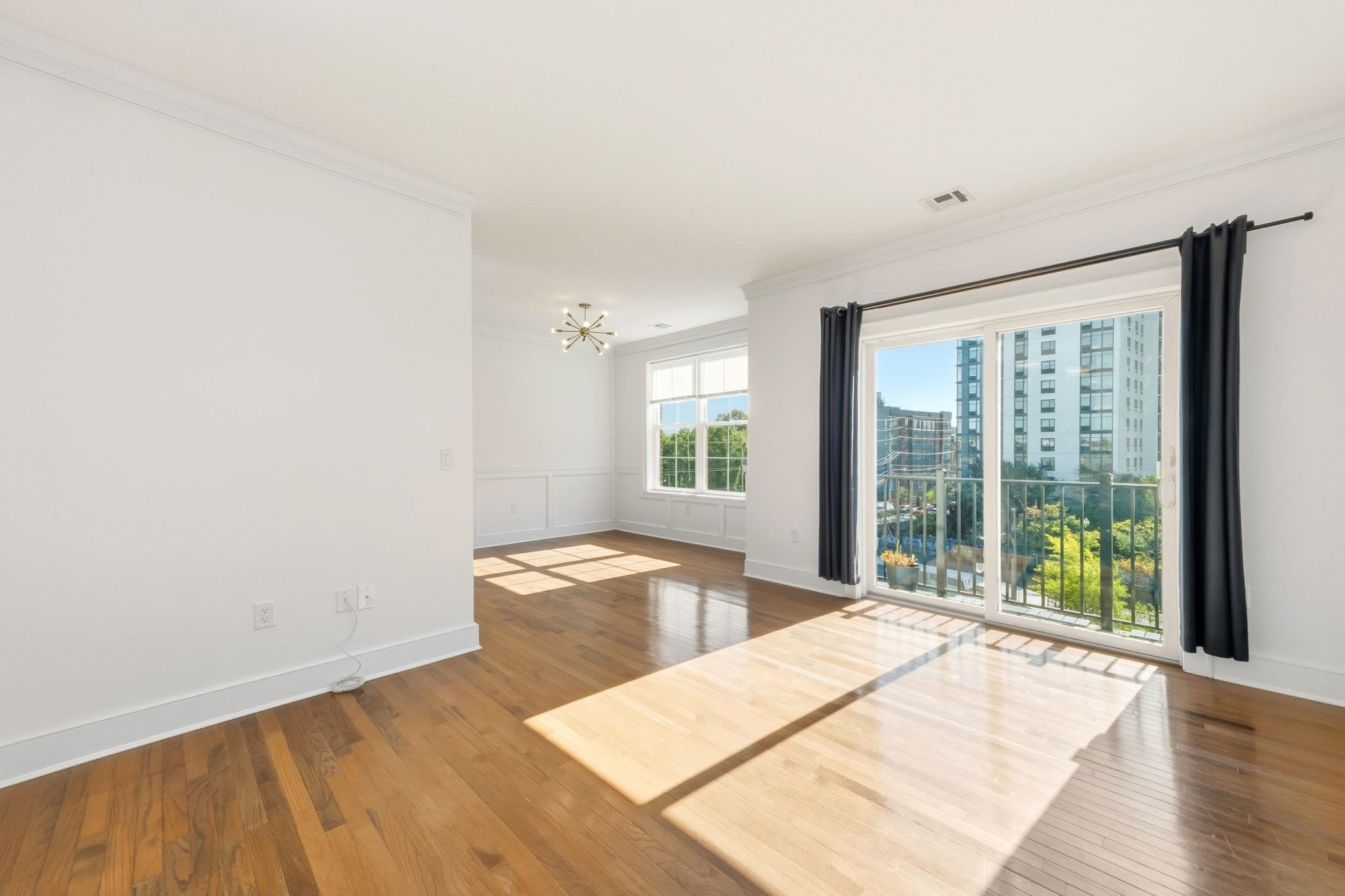 65 FLEET ST Unit: 403