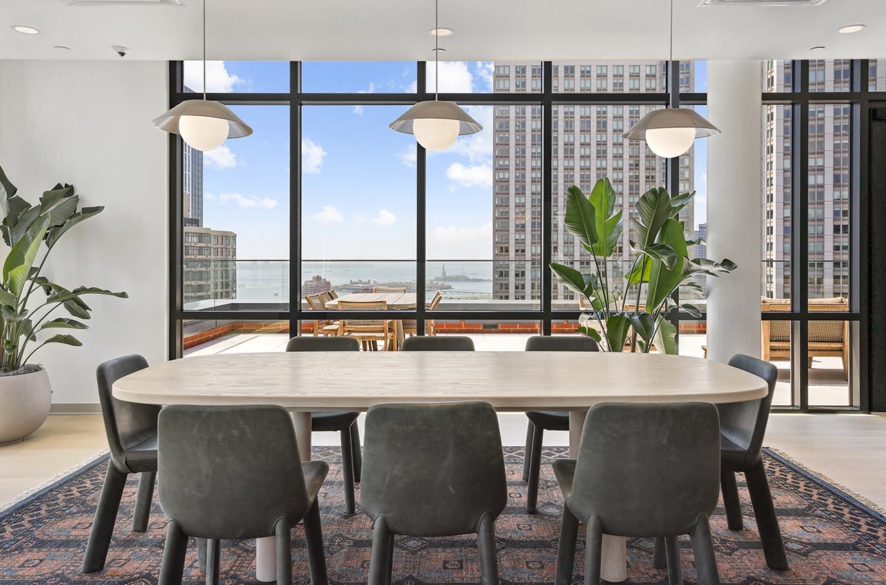 151 BAY ST Unit: 3002