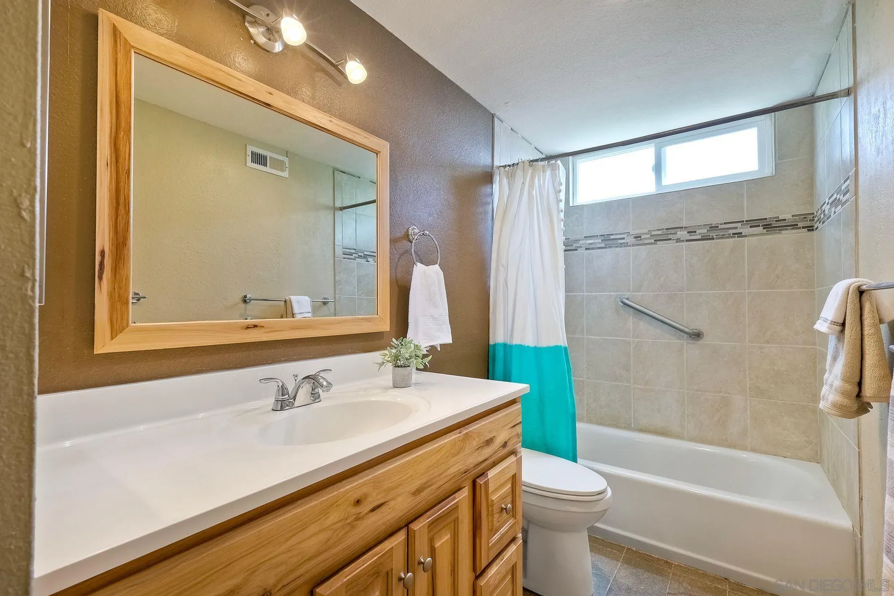 11231 Del Rio Rd