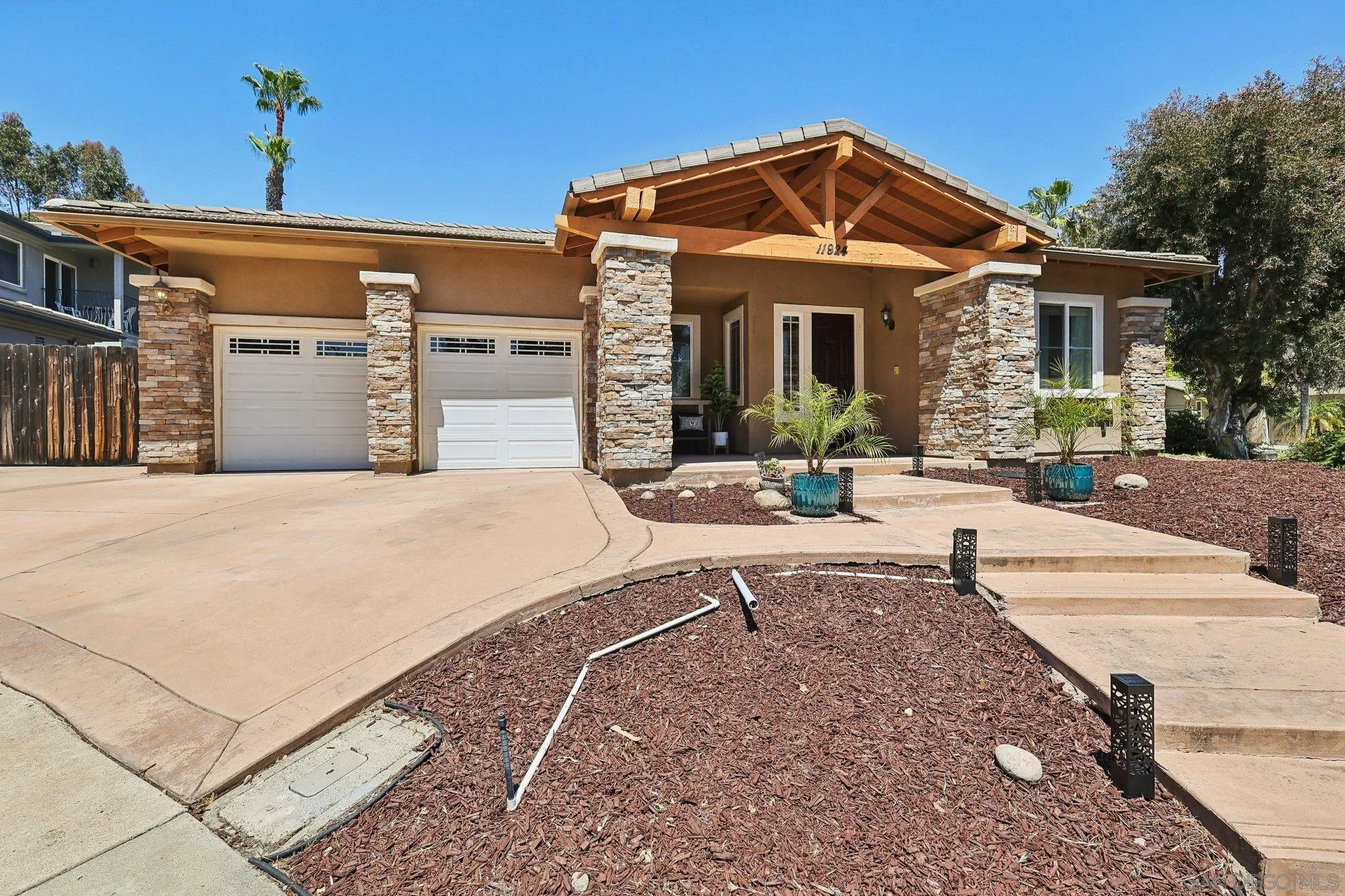 11924 Handrich Ct