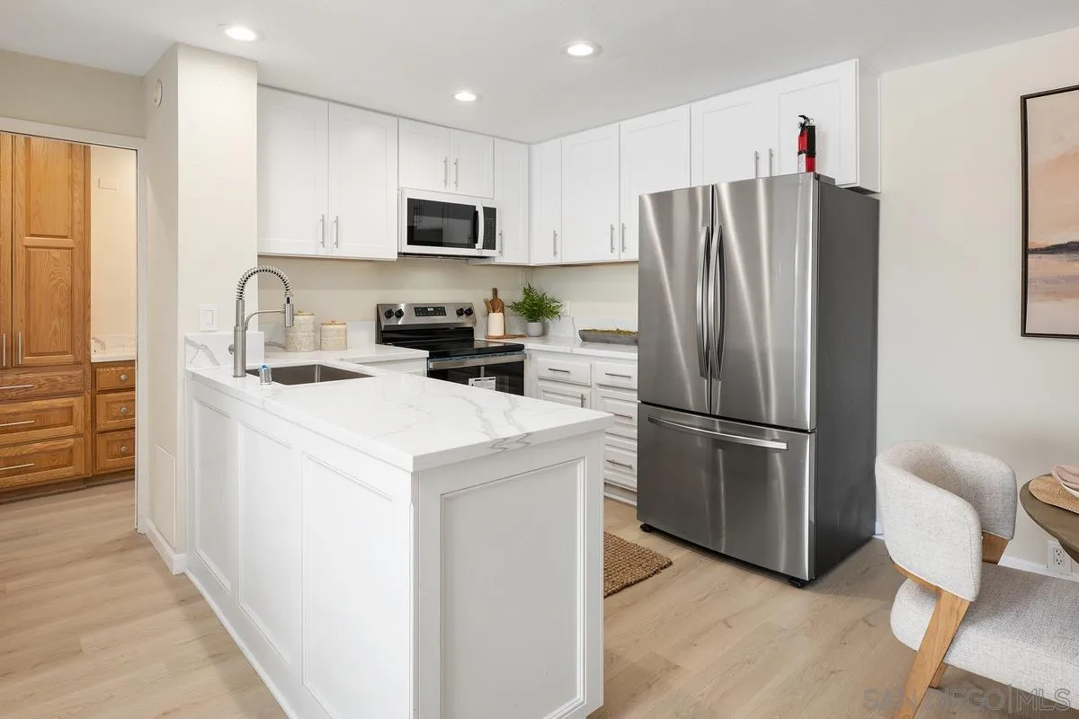 1855 Diamond St Unit 5-221