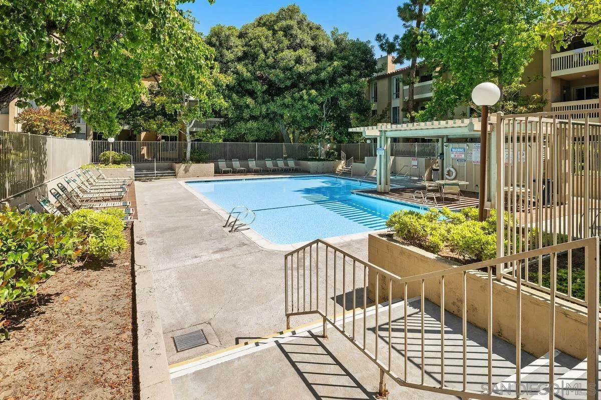 1855 Diamond St Unit 5-221