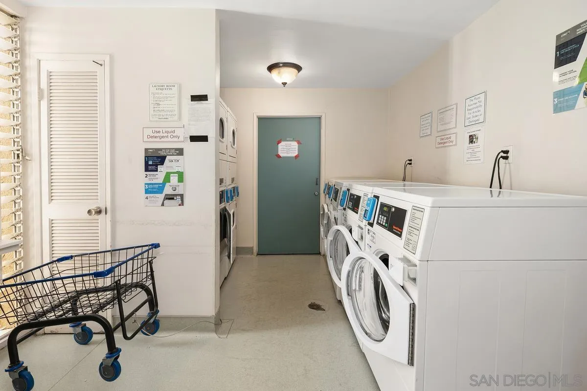 1855 Diamond St Unit 5-221