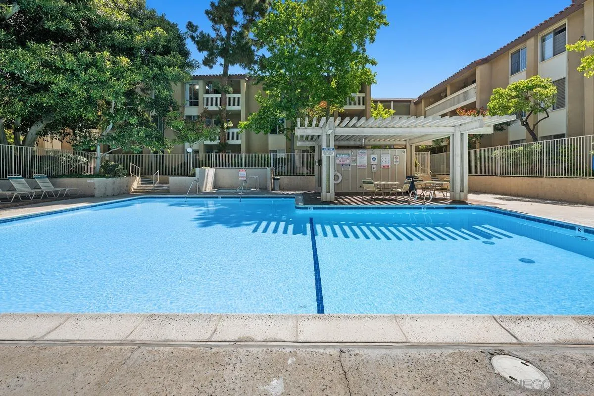 1855 Diamond St Unit 5-221
