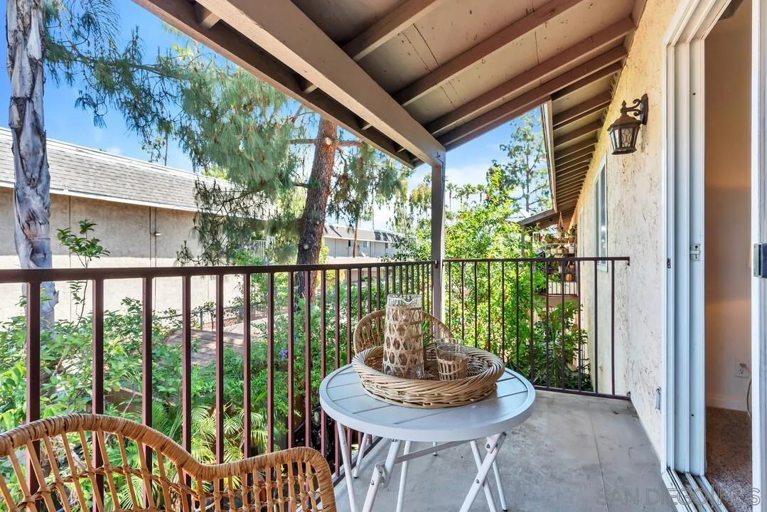 240 W Lincoln Ave Unit 36
