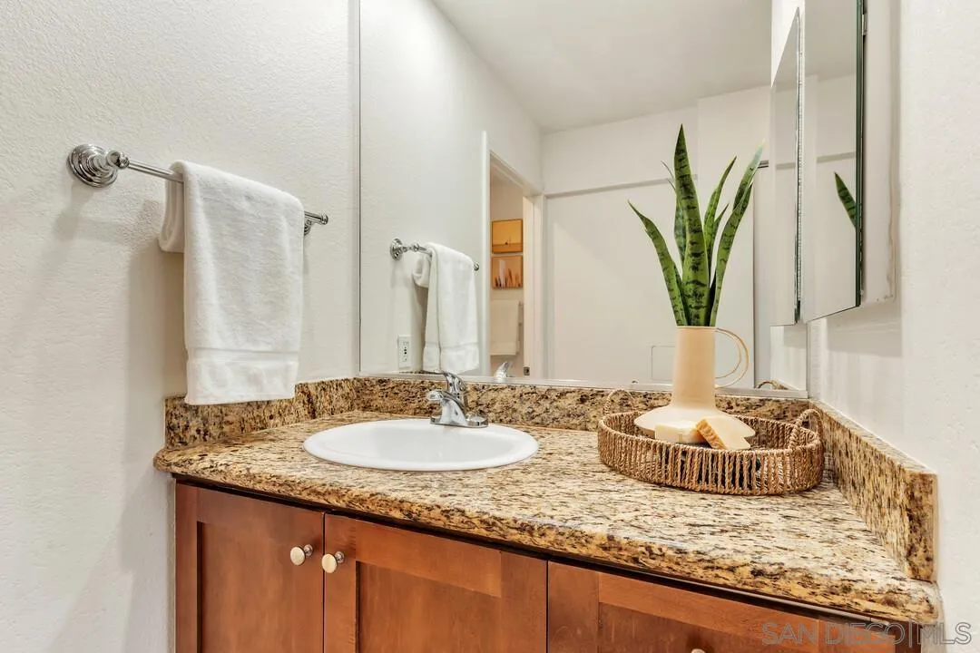 240 W Lincoln Ave Unit 36
