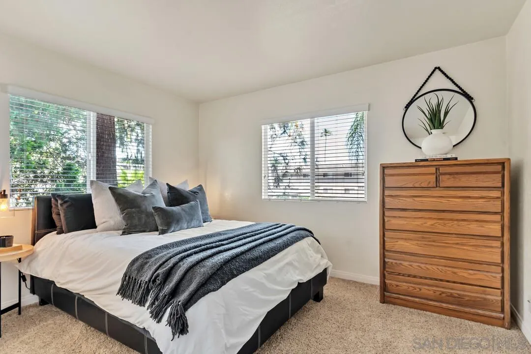 240 W Lincoln Ave Unit 36