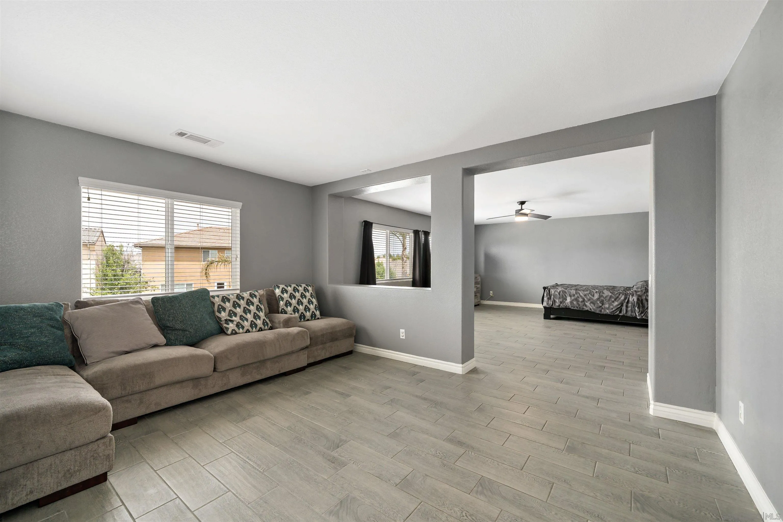 31528 Whitecrown Dr