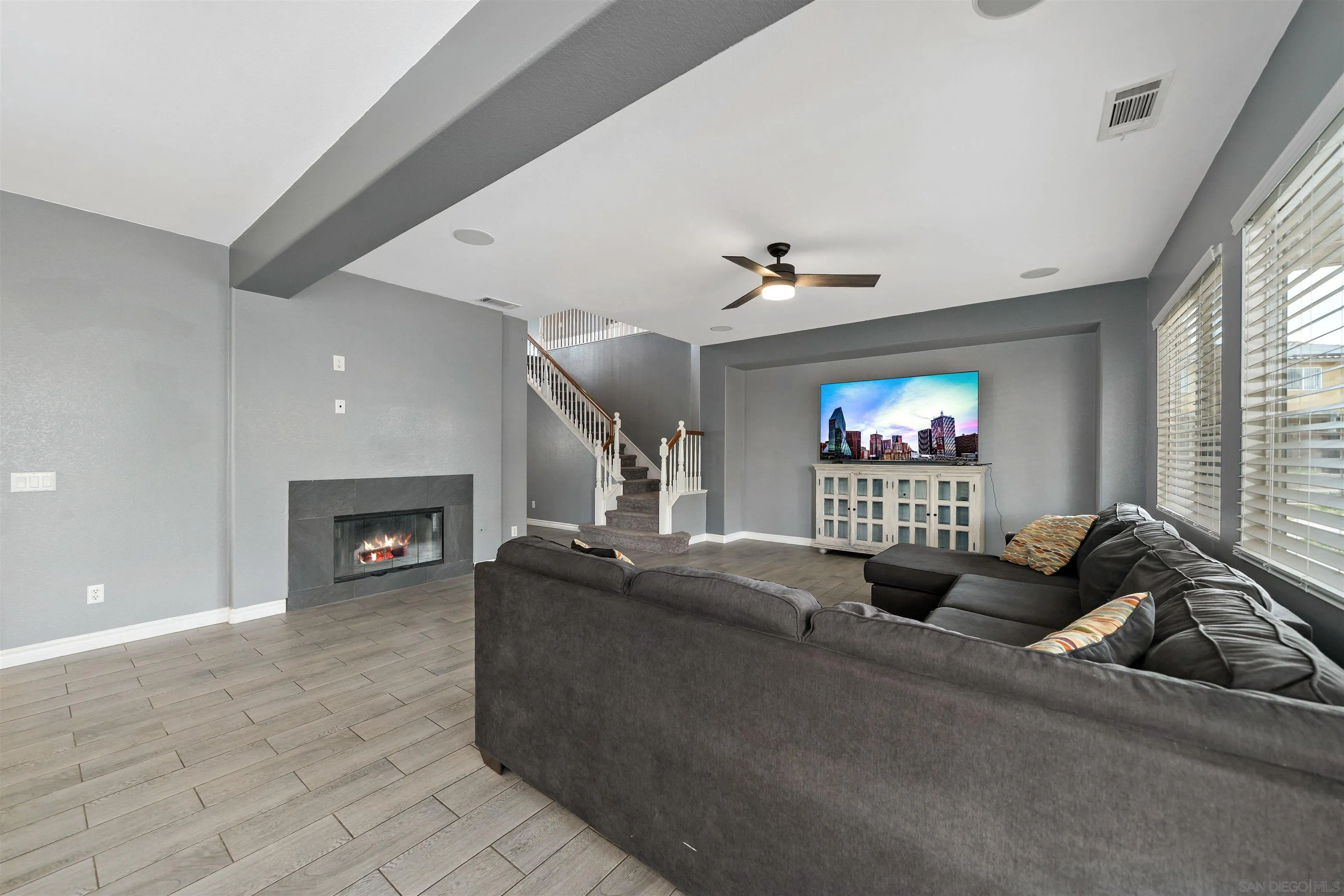 31528 Whitecrown Dr