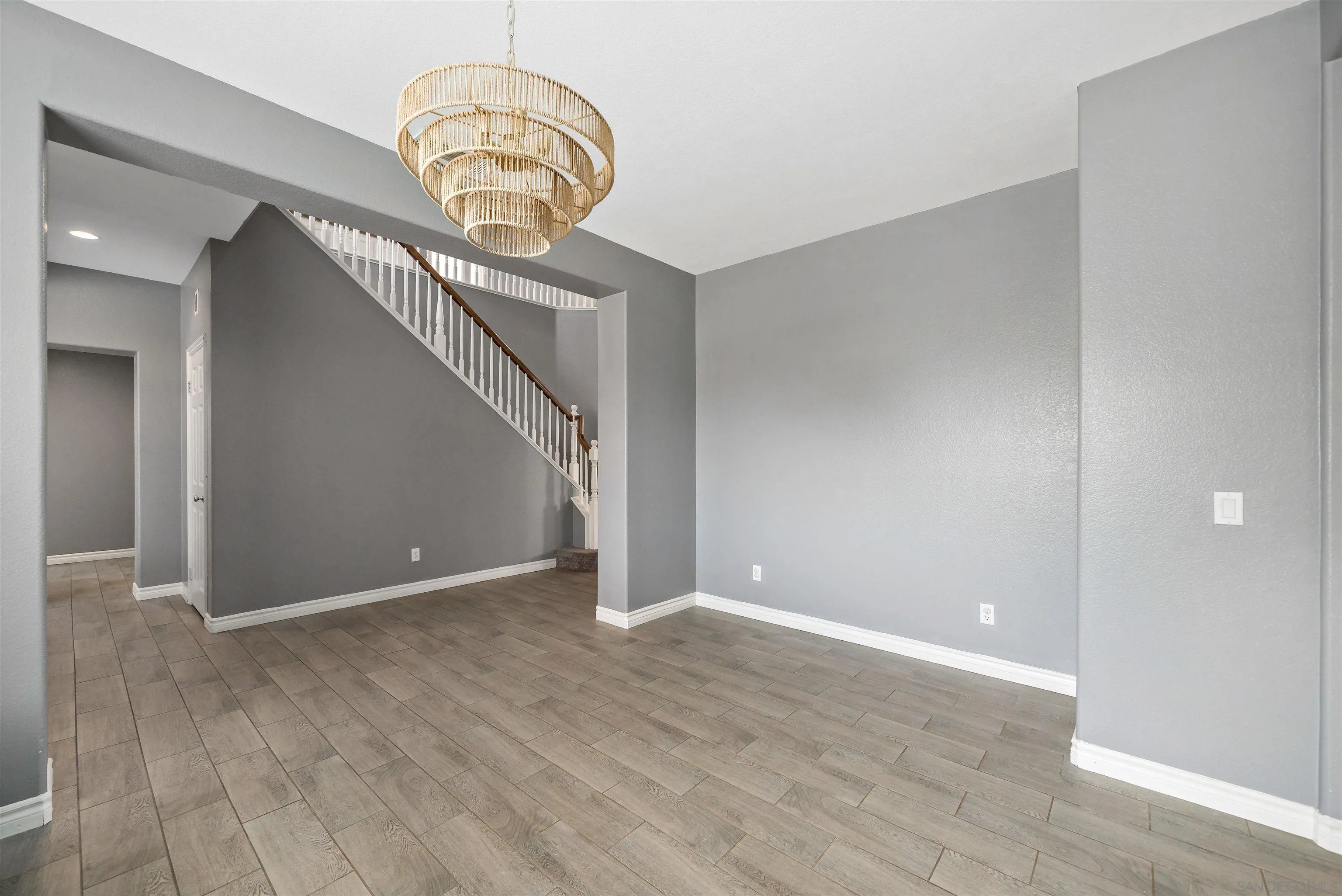 31528 Whitecrown Dr