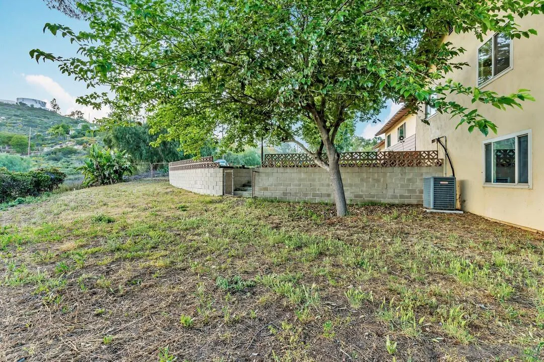 2876 Pioneer Way