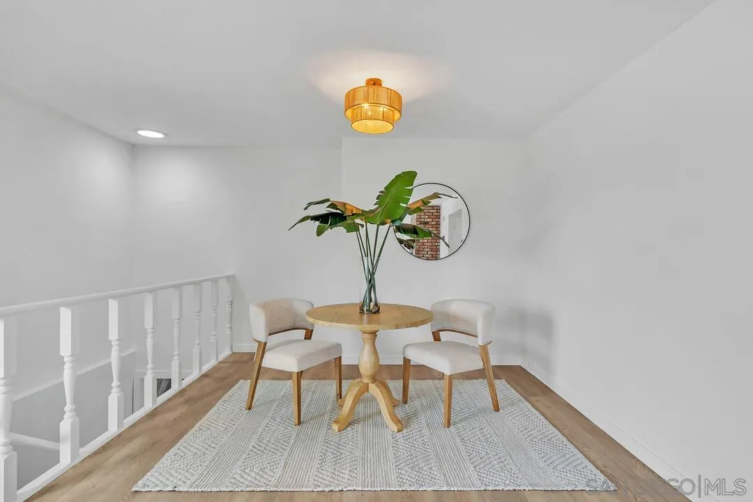 2876 Pioneer Way