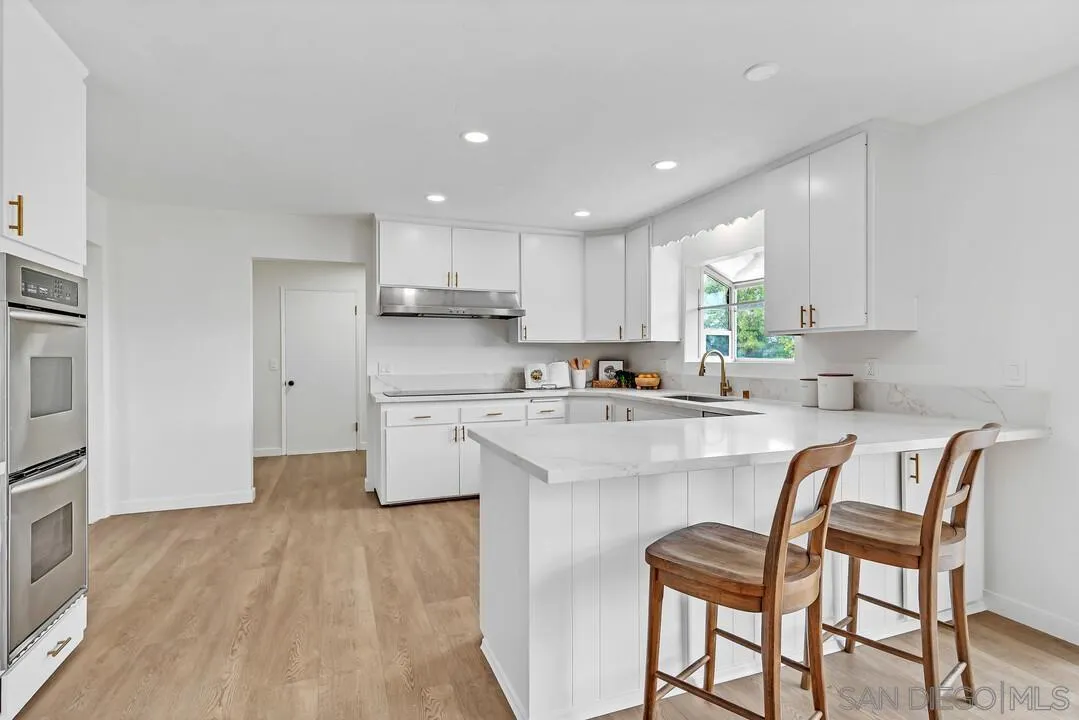 2876 Pioneer Way