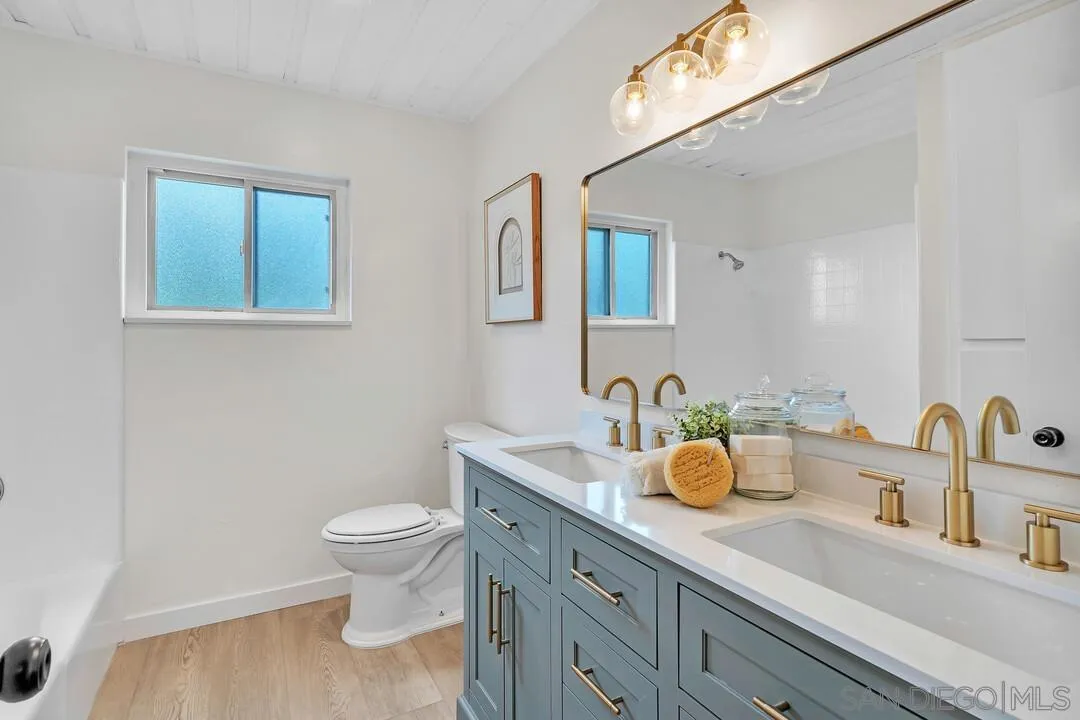 2876 Pioneer Way