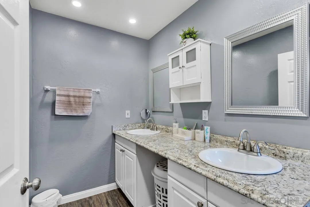 3911 Vista Grande Dr.
