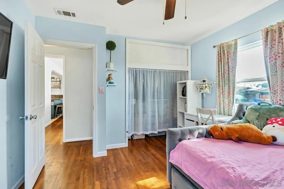 3911 Vista Grande Dr.