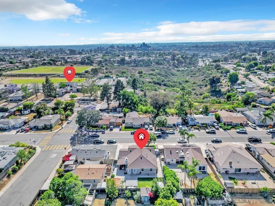 3911 Vista Grande Dr.