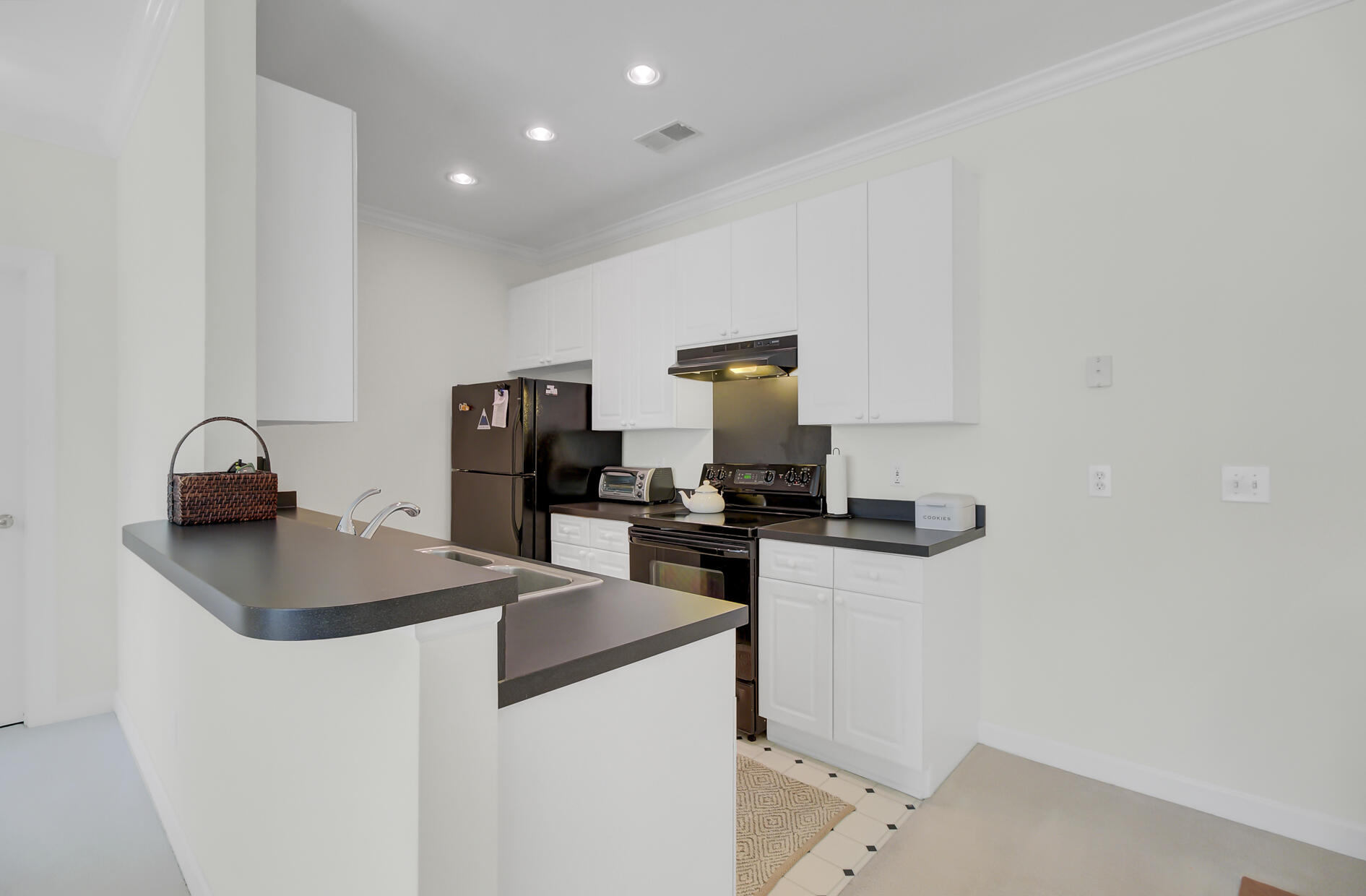 1652 Camfield Lane
