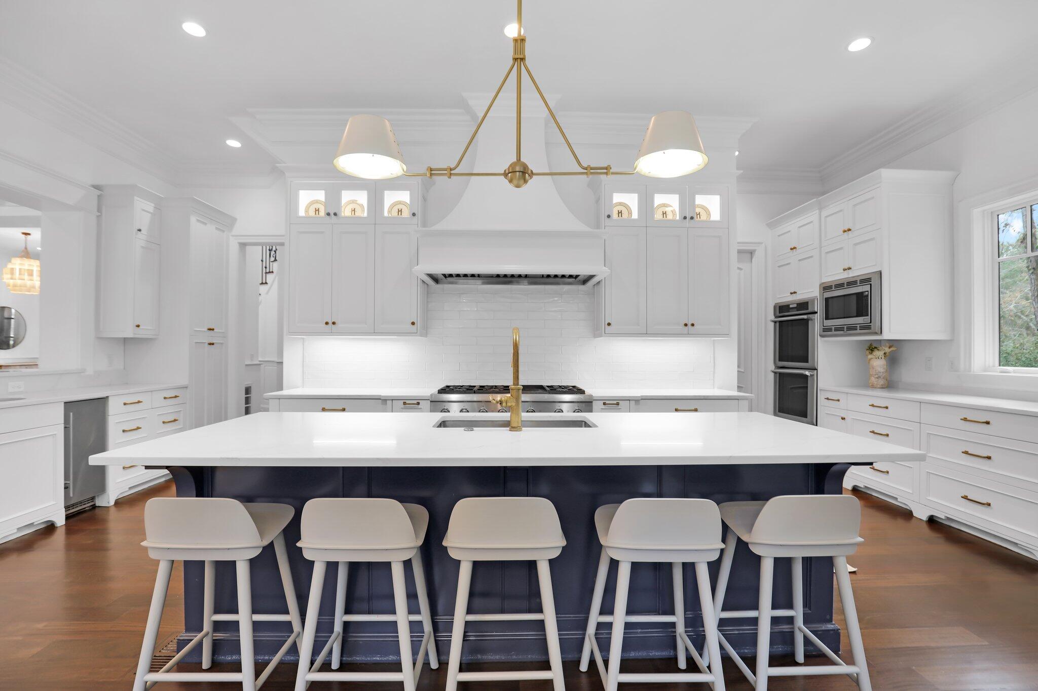 150 Royal Assembly Drive