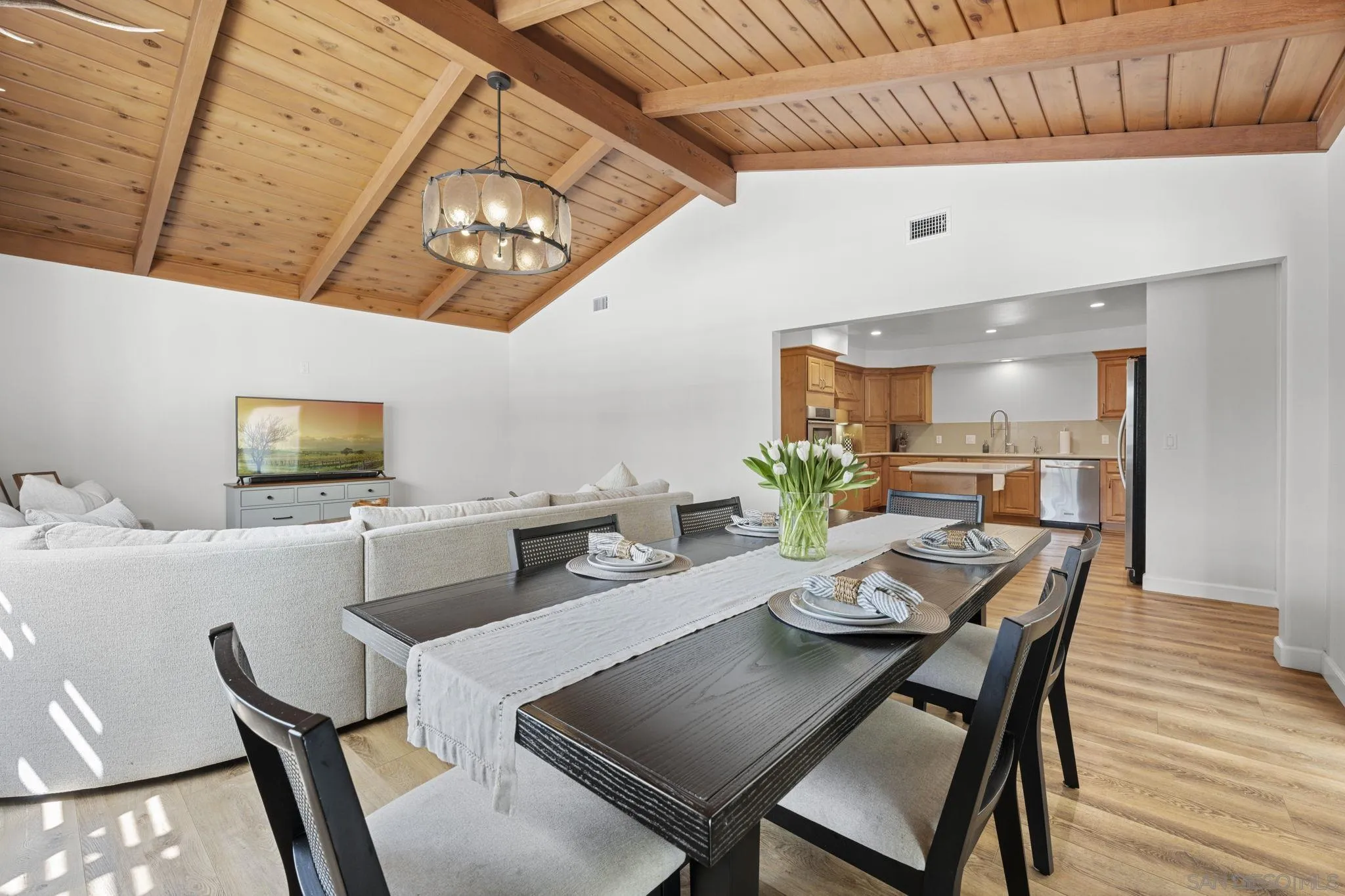 10933 Sunray Pl