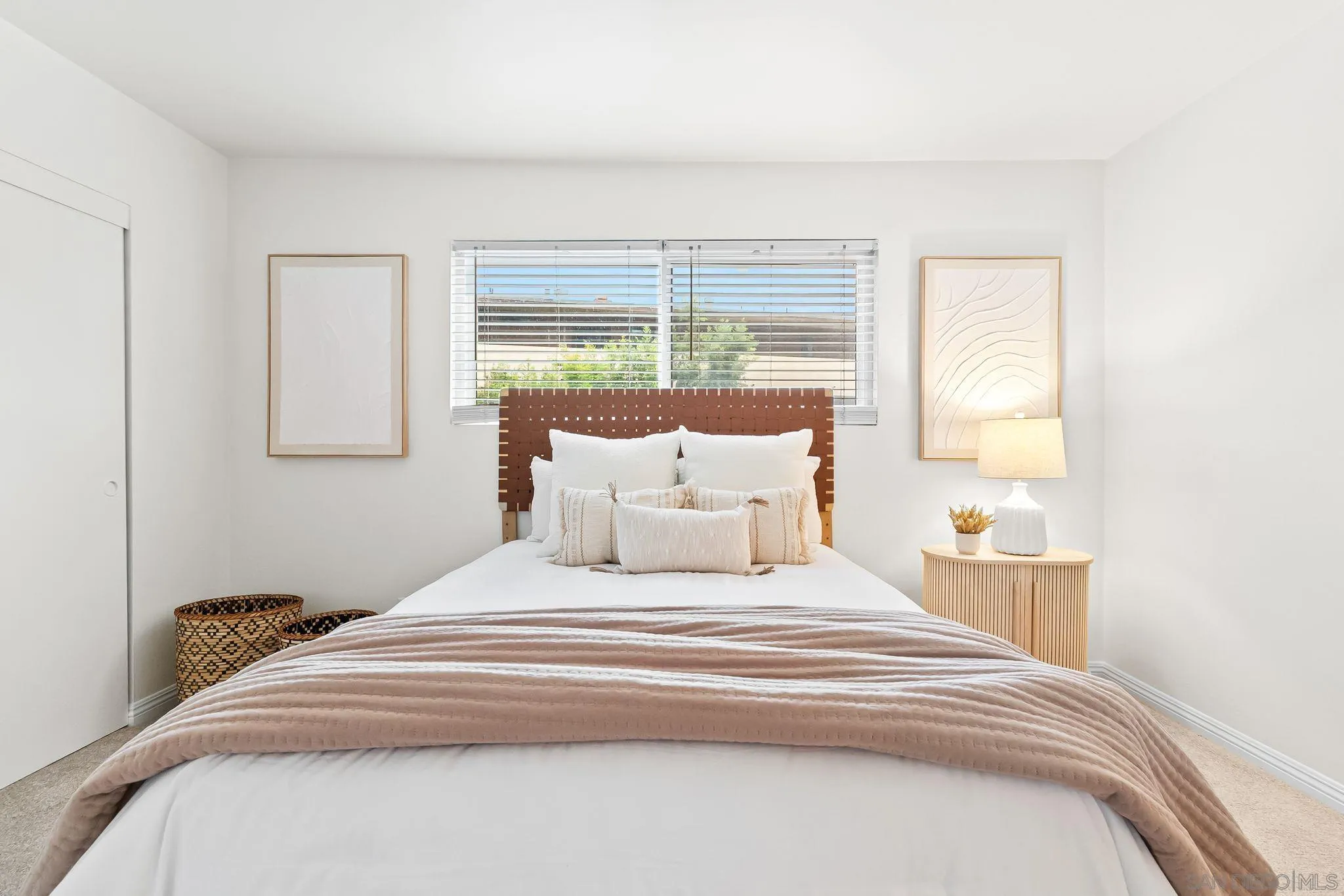 4235 Asher St Unit 14