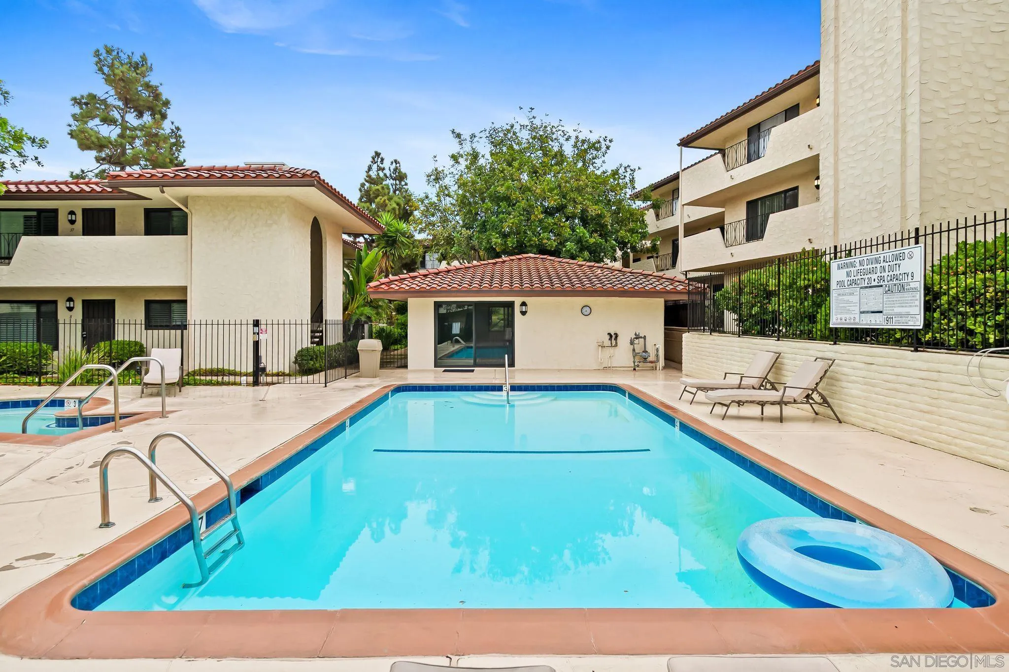 4235 Asher St Unit 14