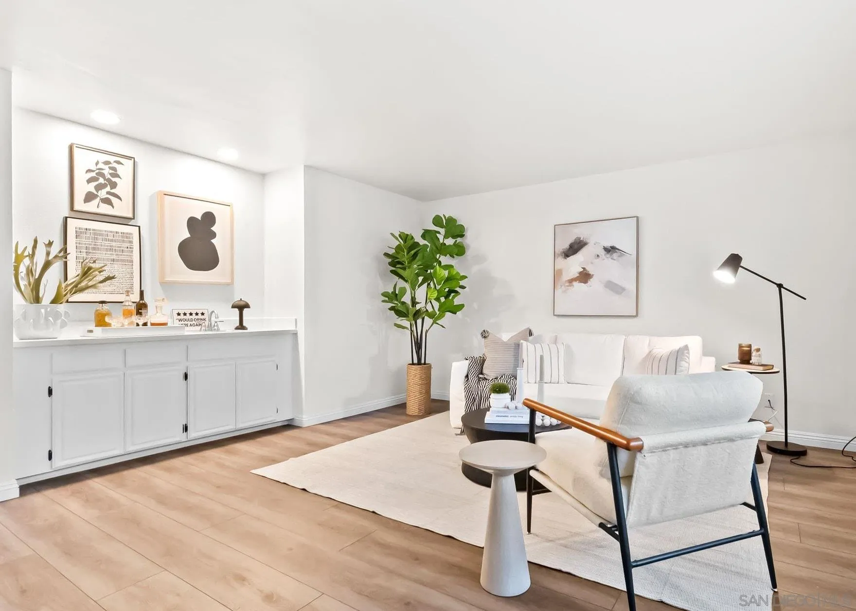 4235 Asher St Unit 14