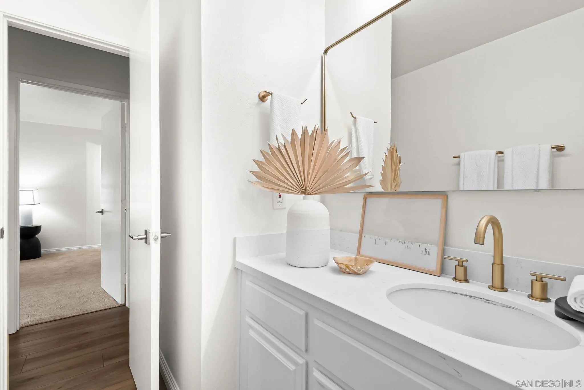 4235 Asher St Unit 14