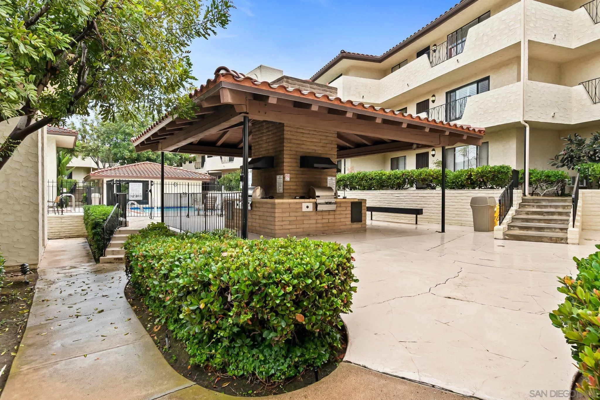 4235 Asher St Unit 14