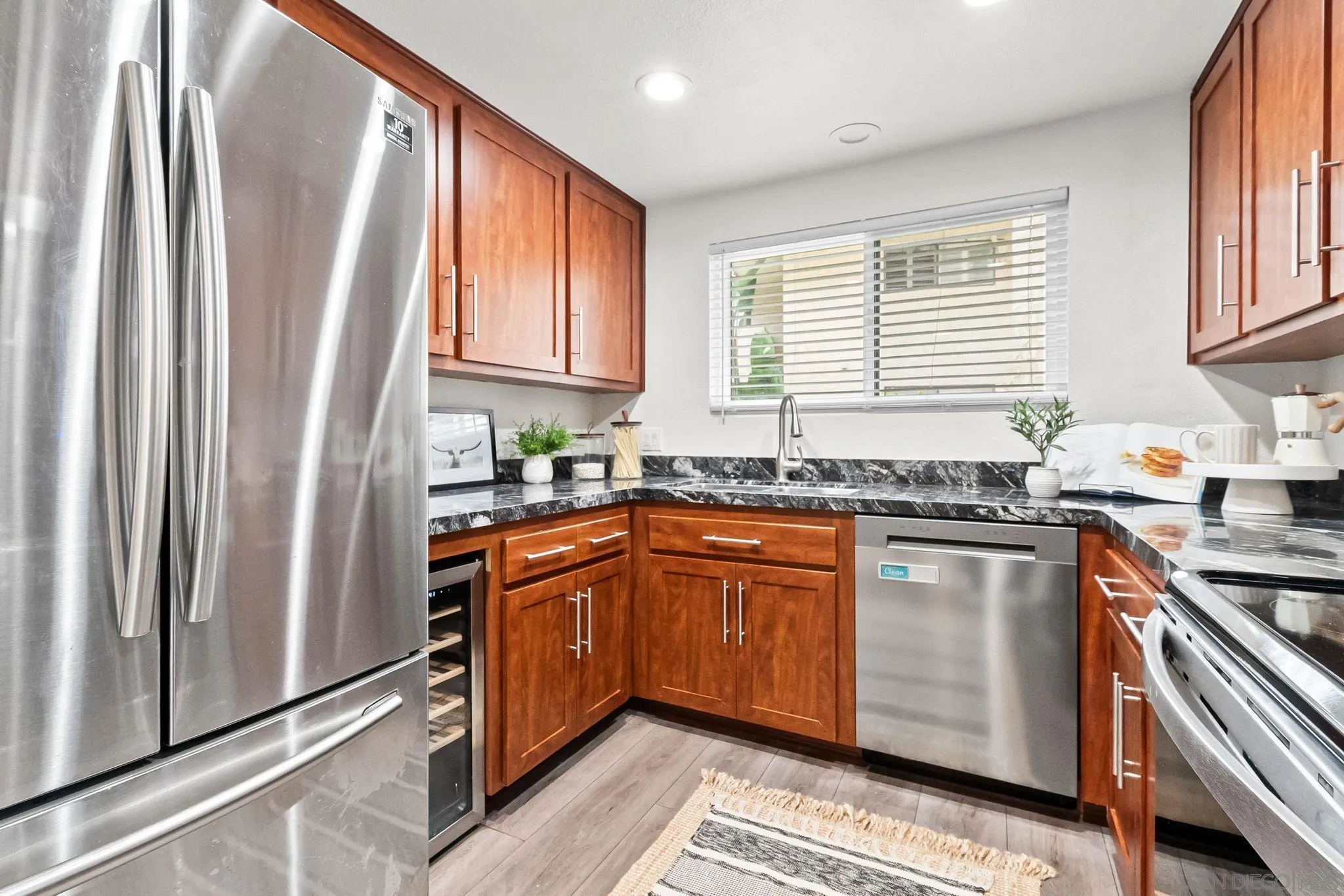 4235 Asher St Unit 14