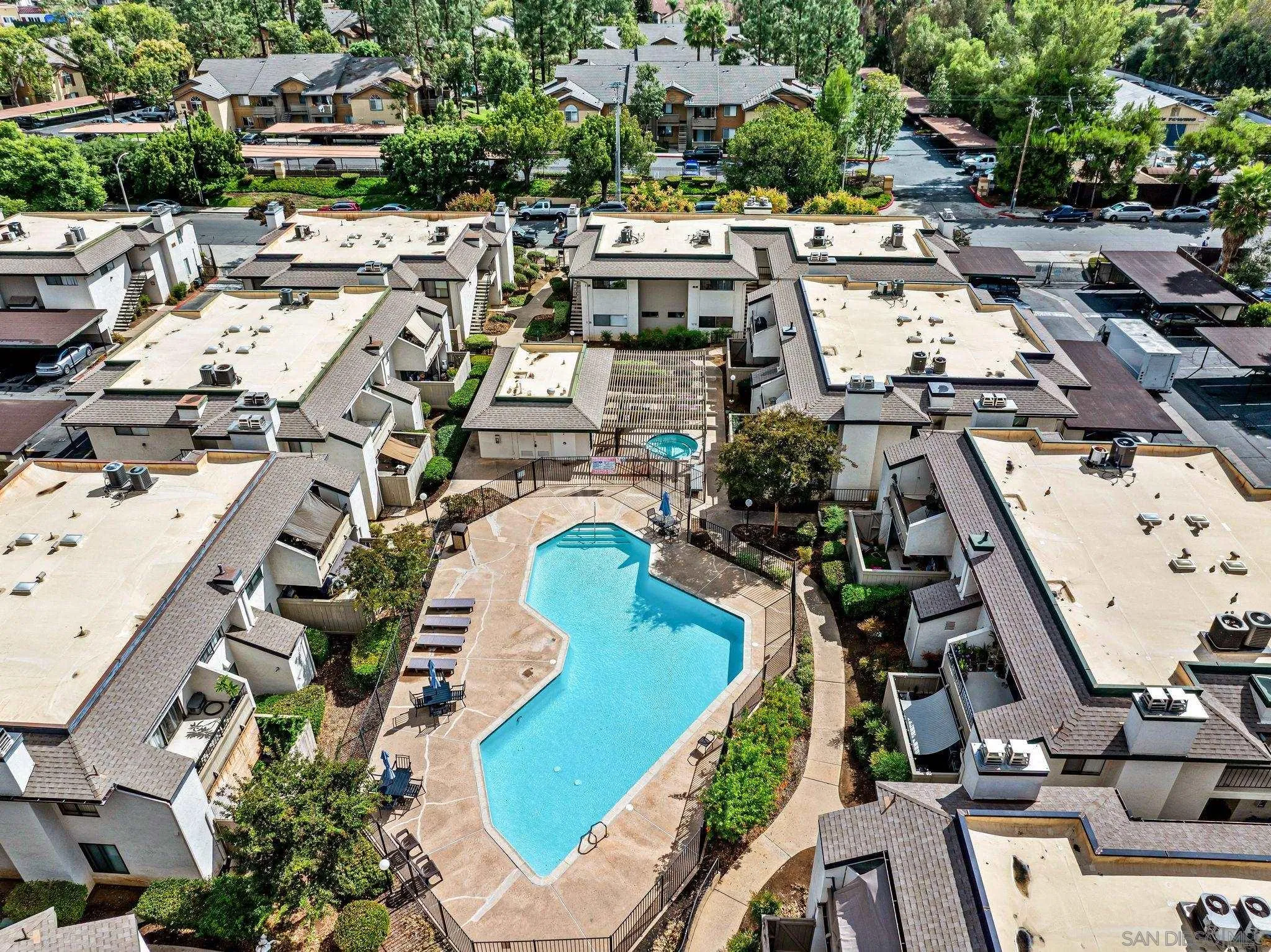 450 W W Vermont Ave Unit 104