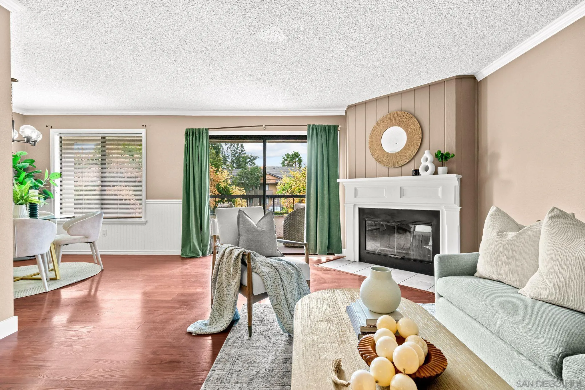 450 W W Vermont Ave Unit 104