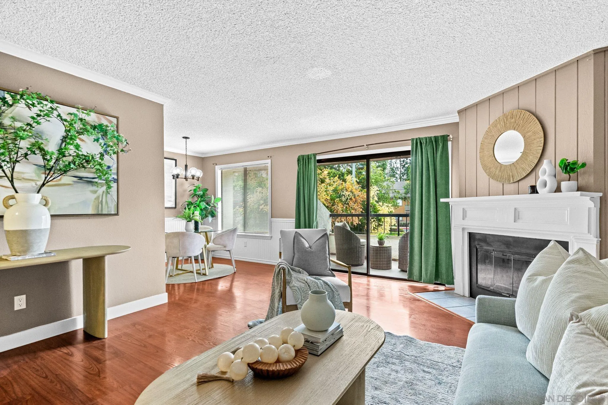 450 W W Vermont Ave Unit 104