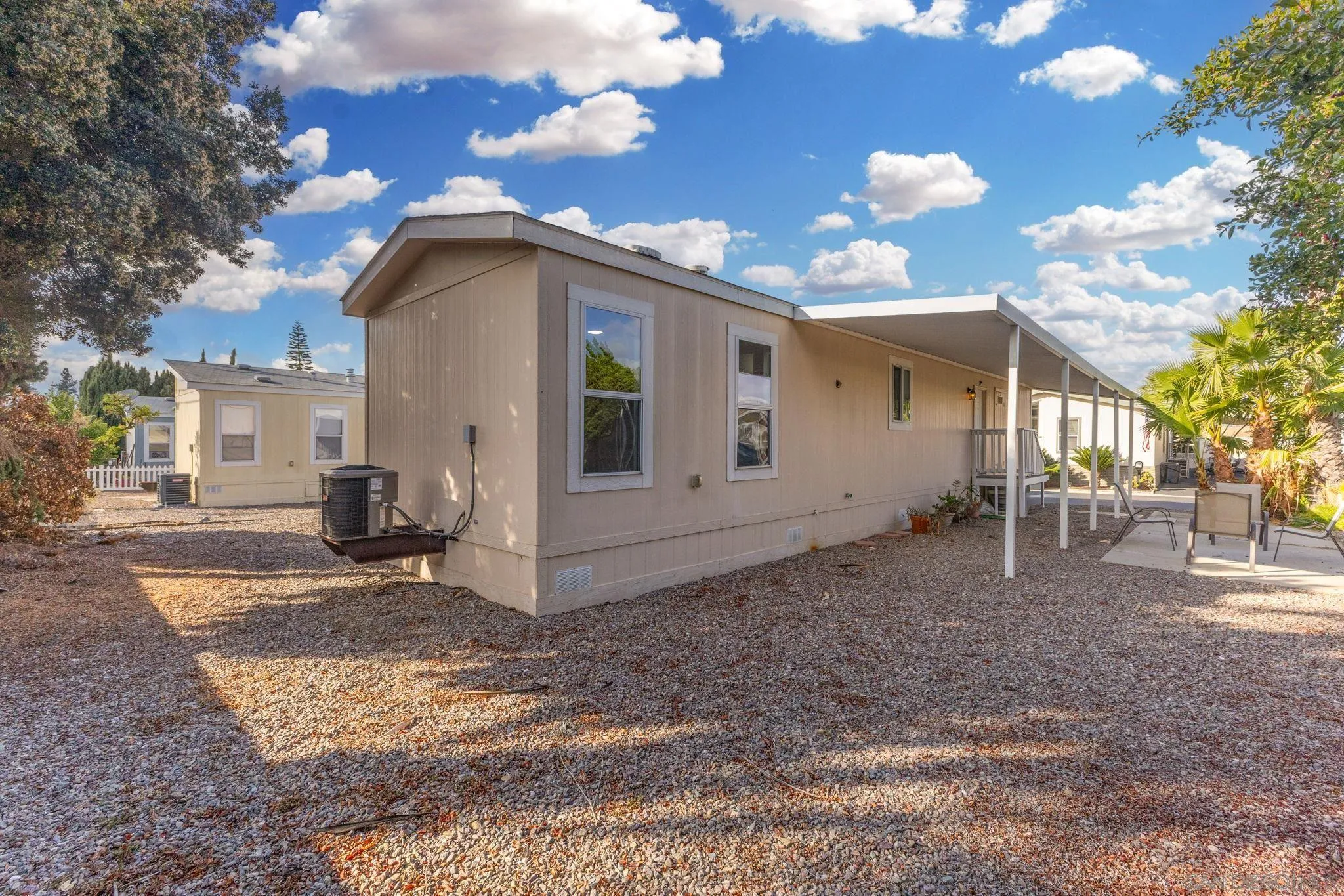 450 E Bradley Ave Unit 18